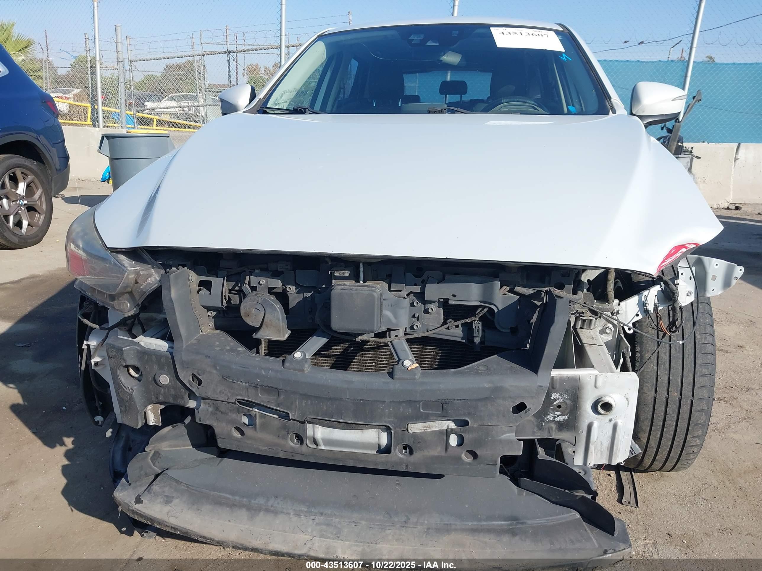 MAZDA CX-3 image 6