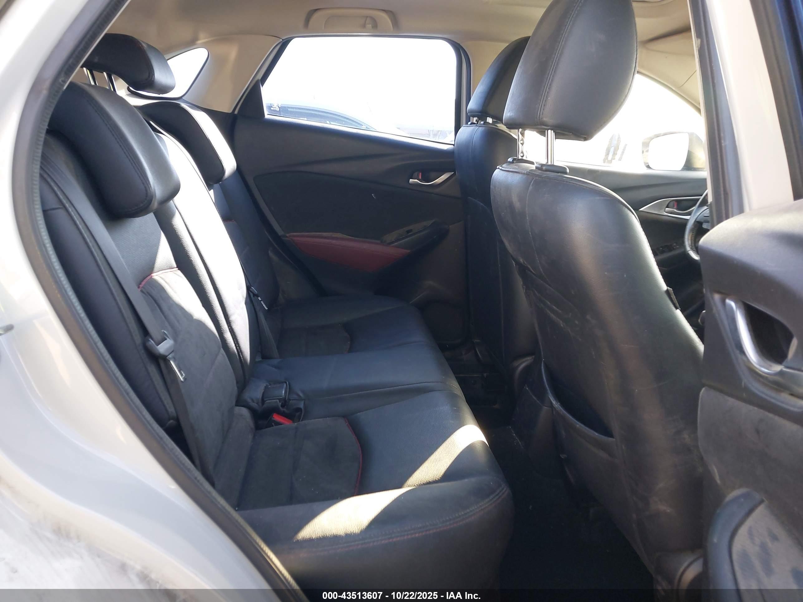 MAZDA CX-3 image 8