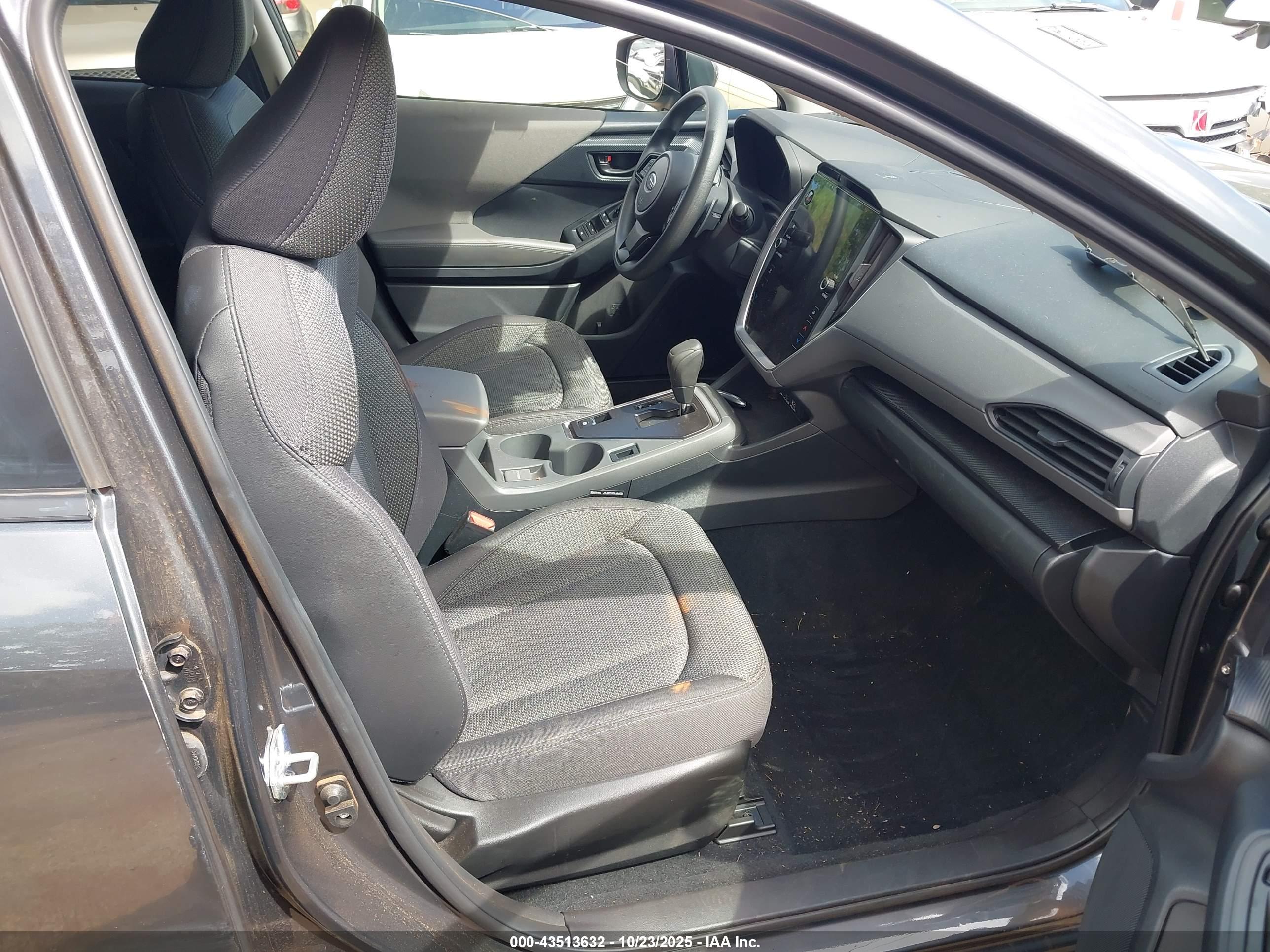SUBARU CROSSTREK image 5