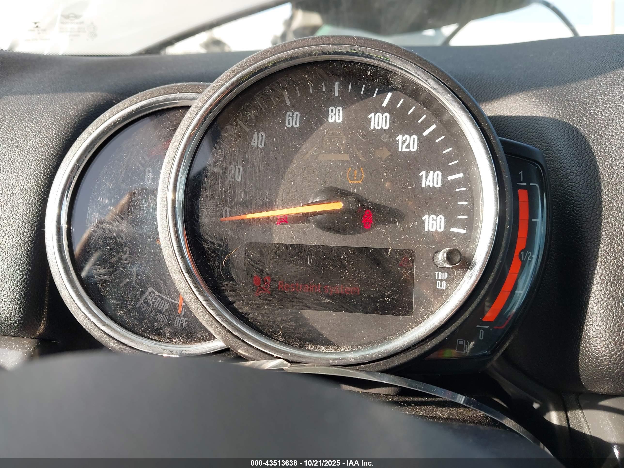 MINI COUNTRYMAN image 7