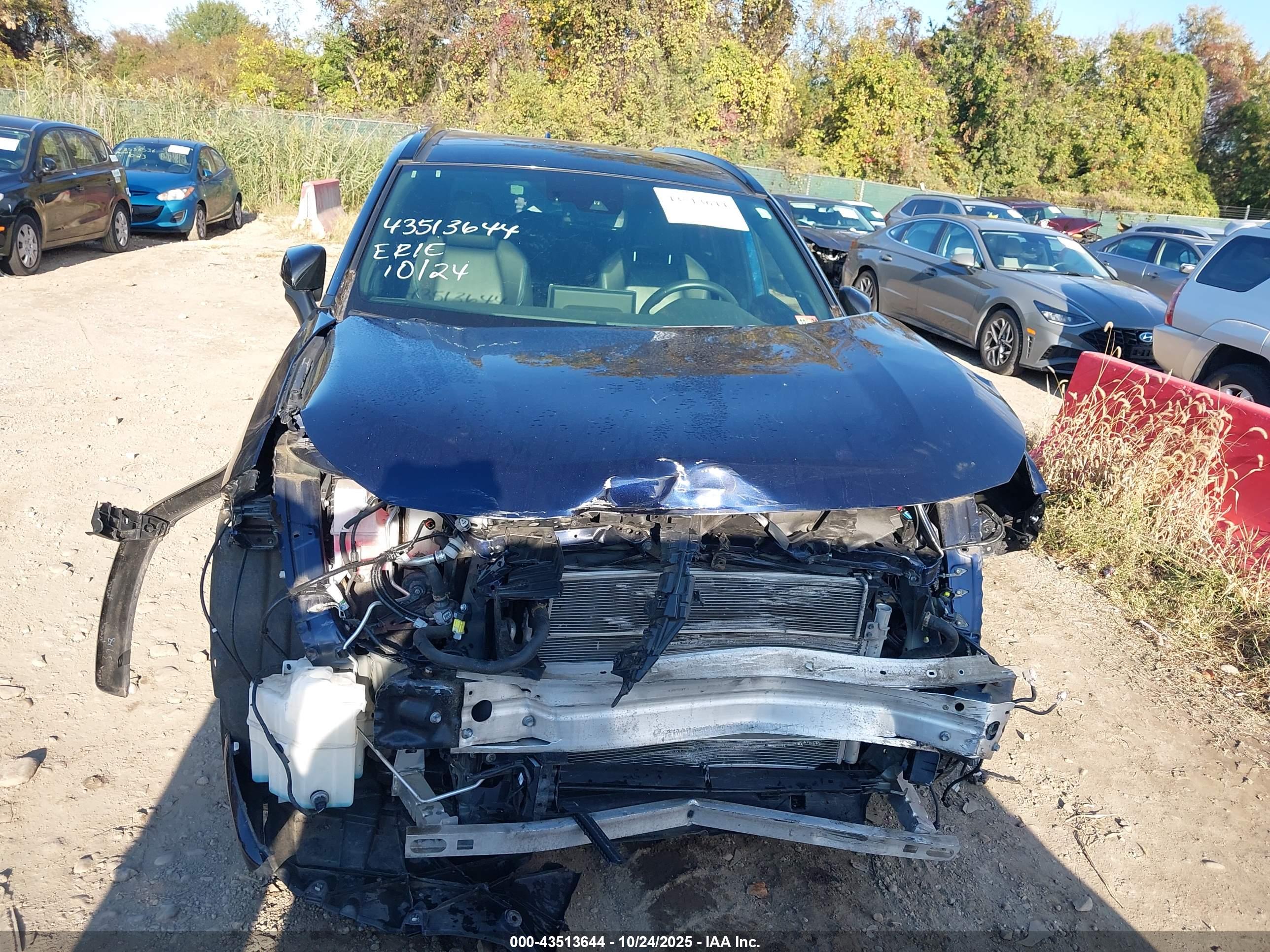TOYOTA RAV4 image 6