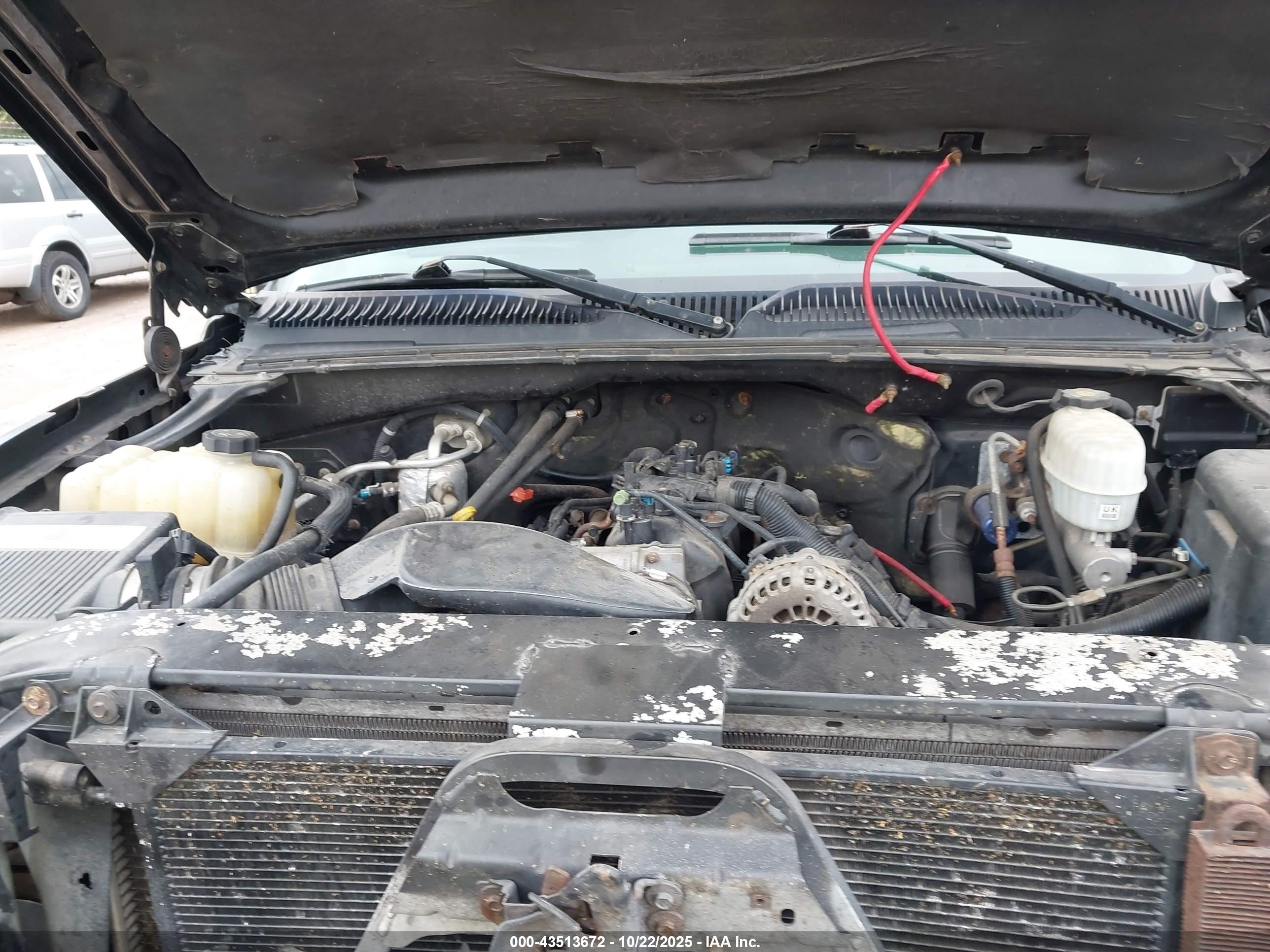 CHEVROLET SILVERADO image 10
