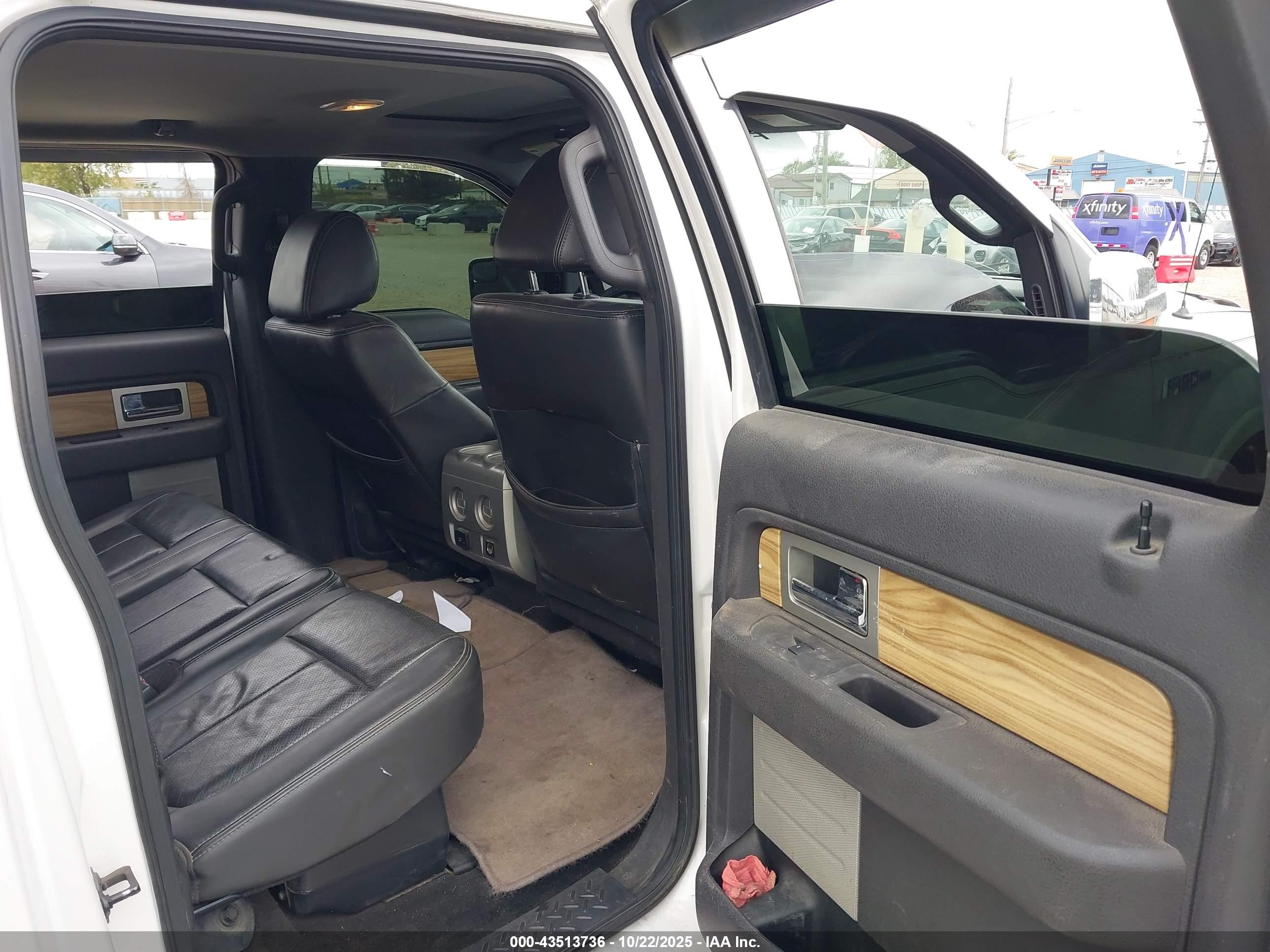 FORD F-150 image 8