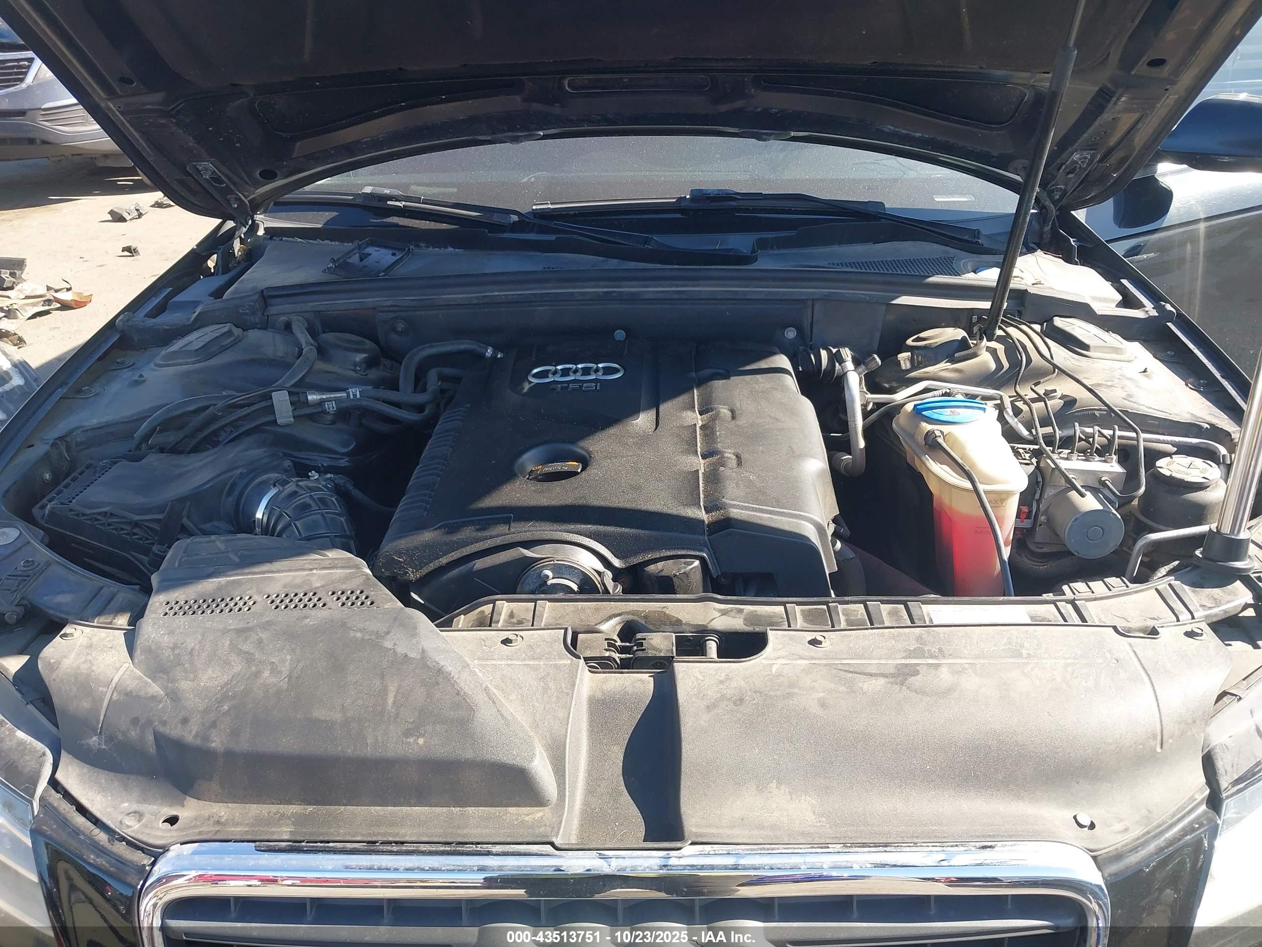 AUDI A4 image 10