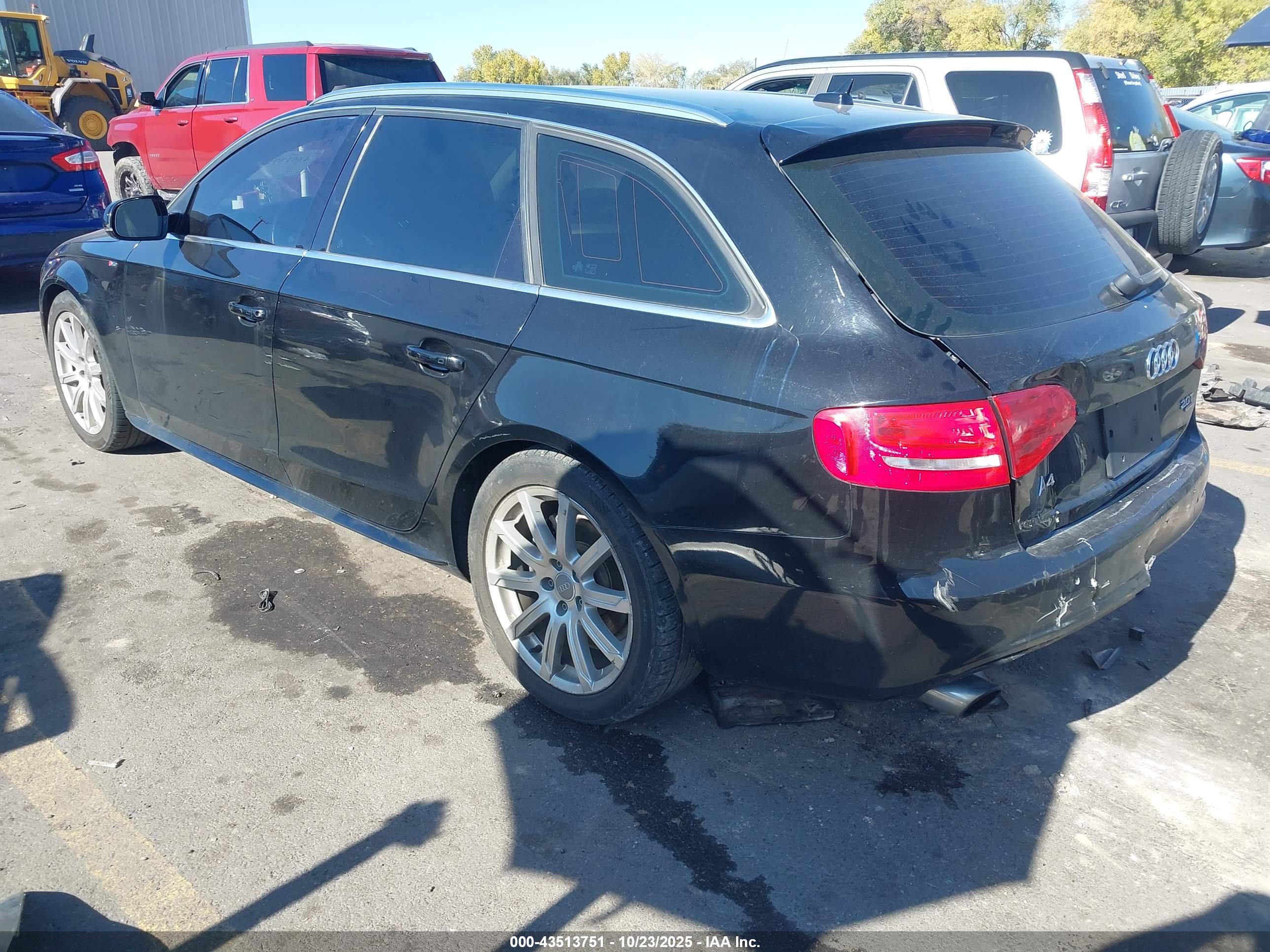 AUDI A4 image 3