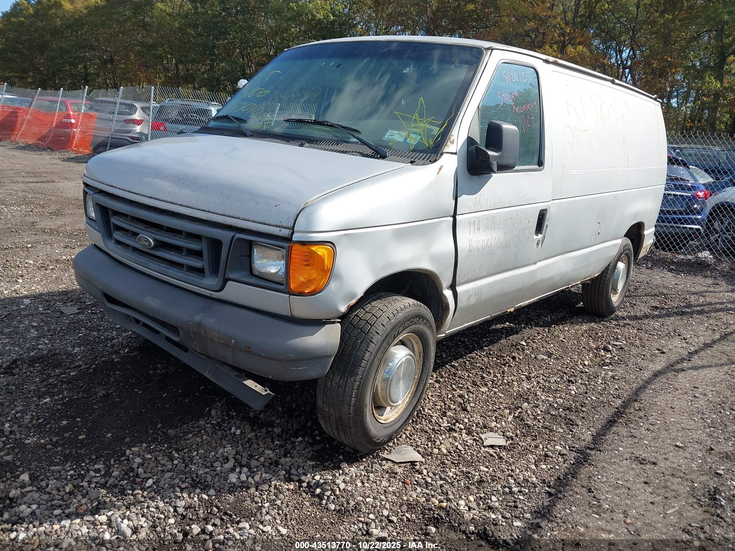 FORD E-250 image 2