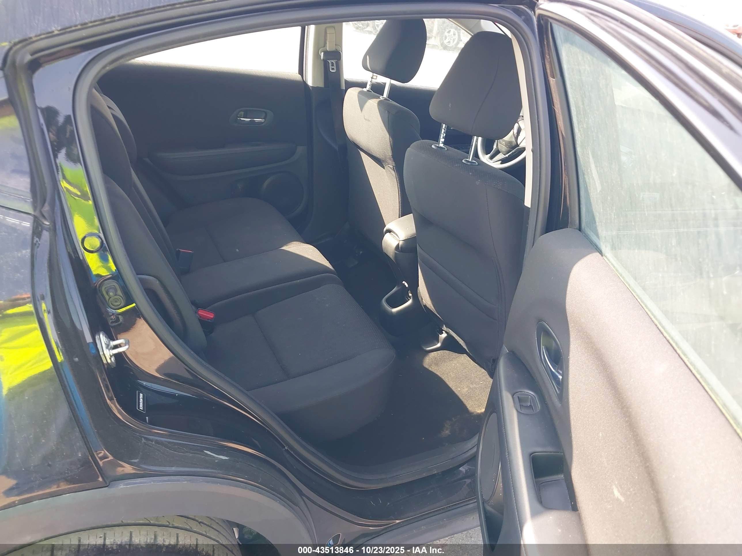 HONDA HR-V image 8