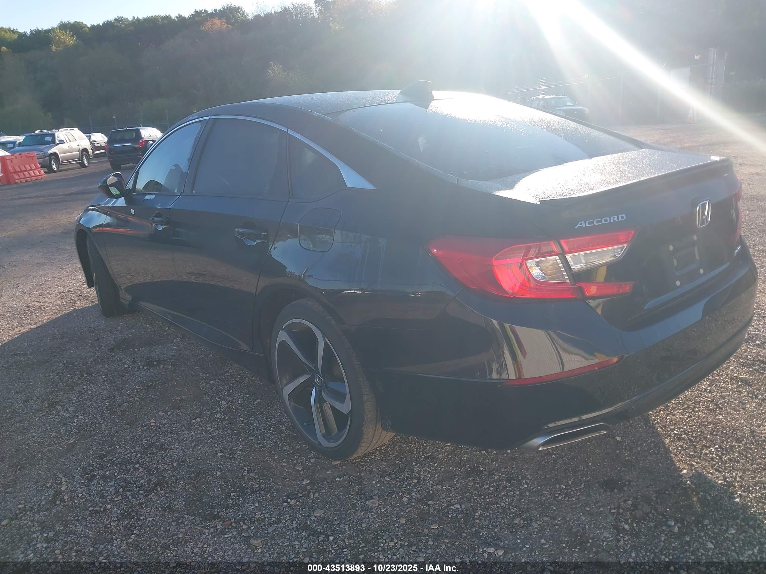 HONDA ACCORD image 3