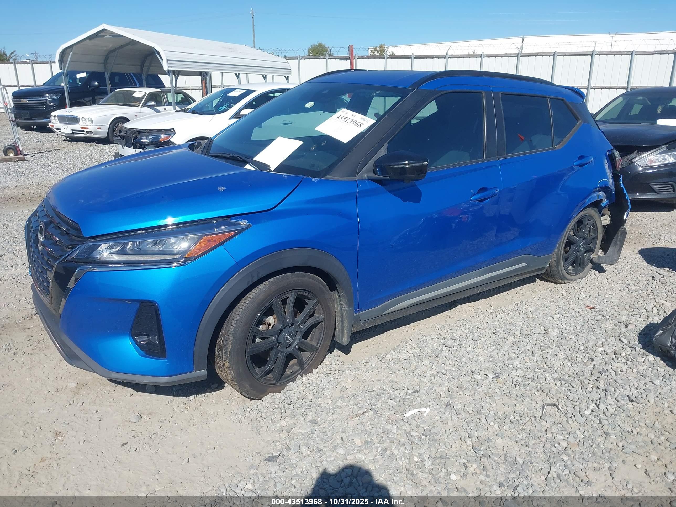 NISSAN KICKS image 2