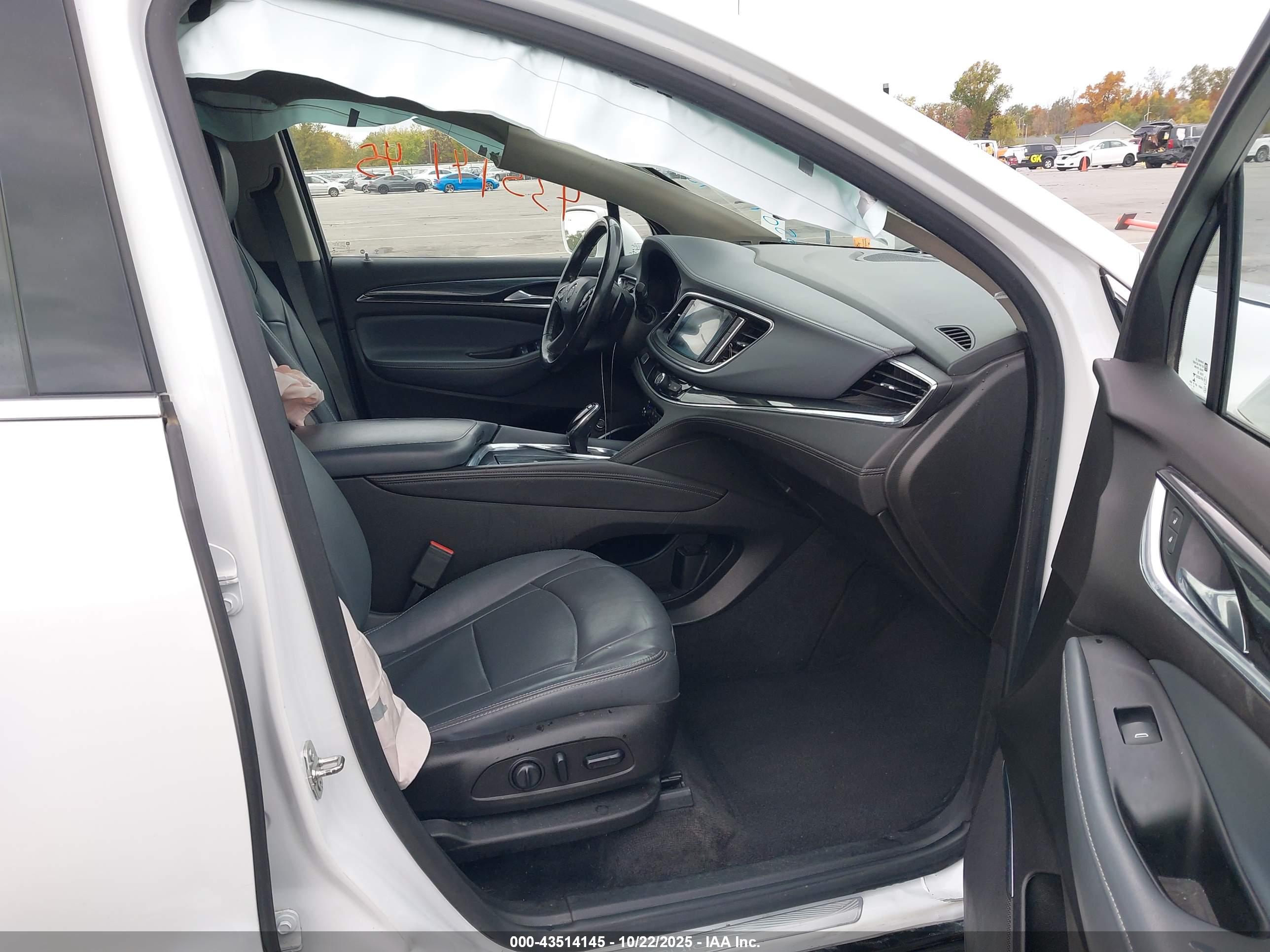BUICK ENCLAVE image 5