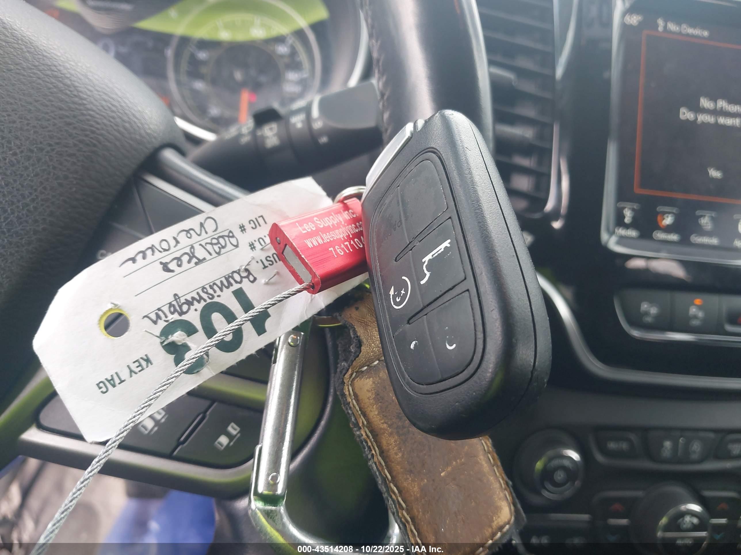 JEEP CHEROKEE image 11