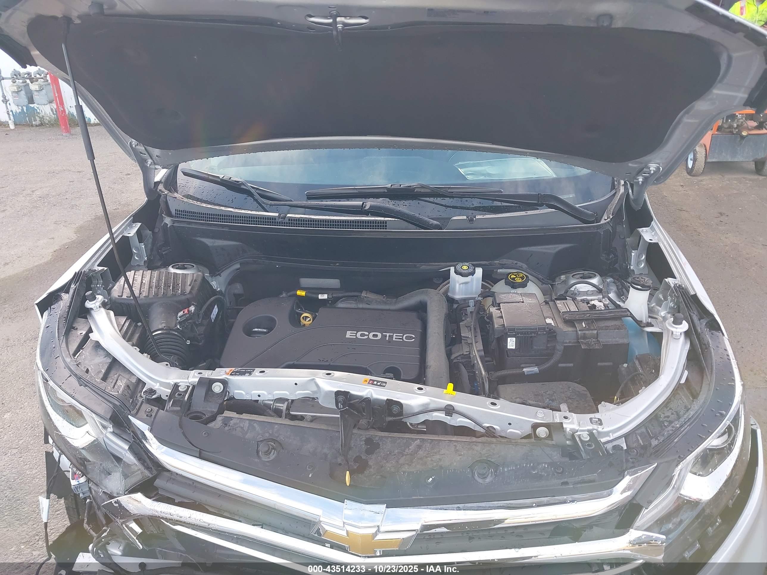 CHEVROLET EQUINOX image 10