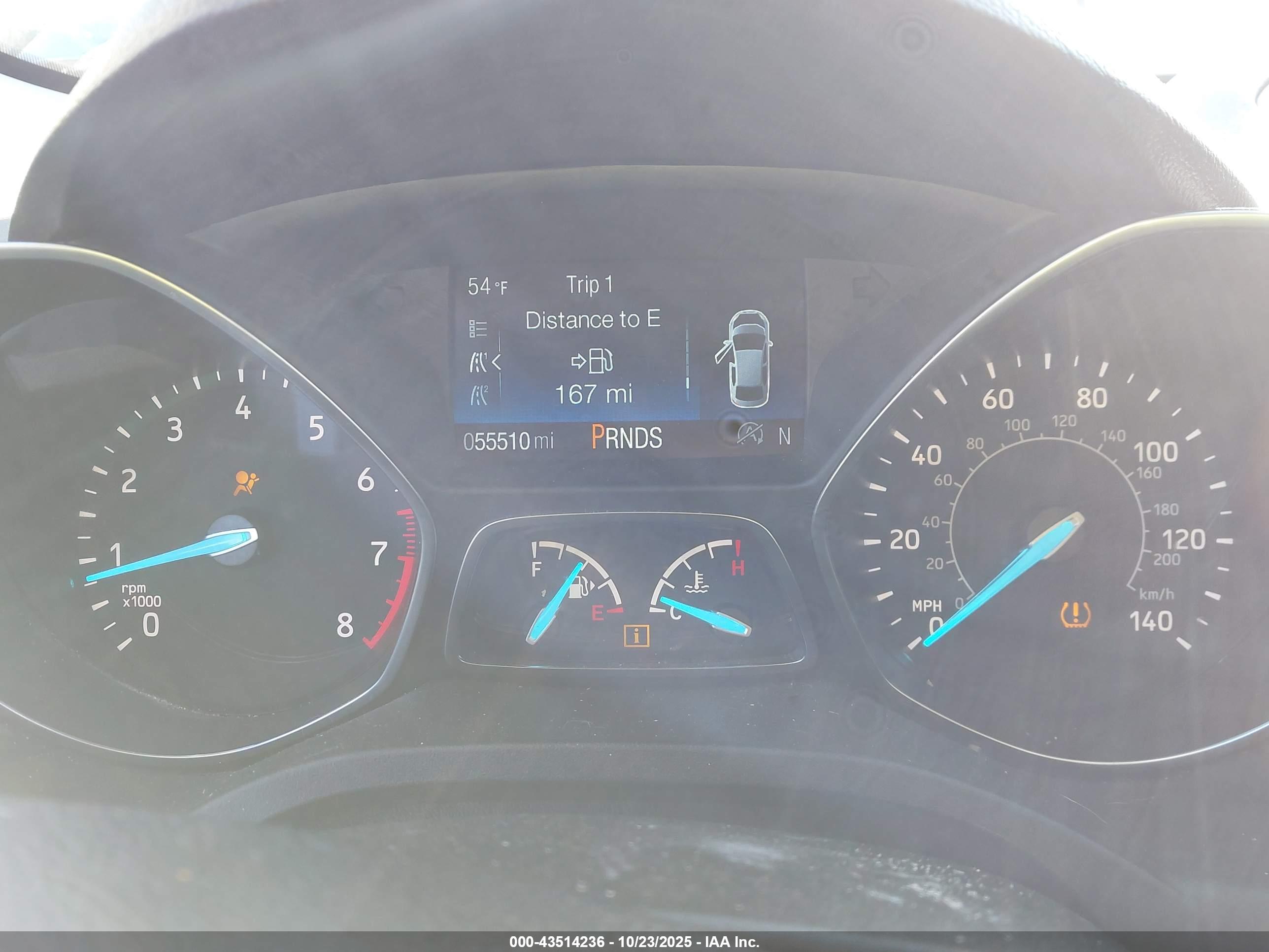 FORD ESCAPE image 7