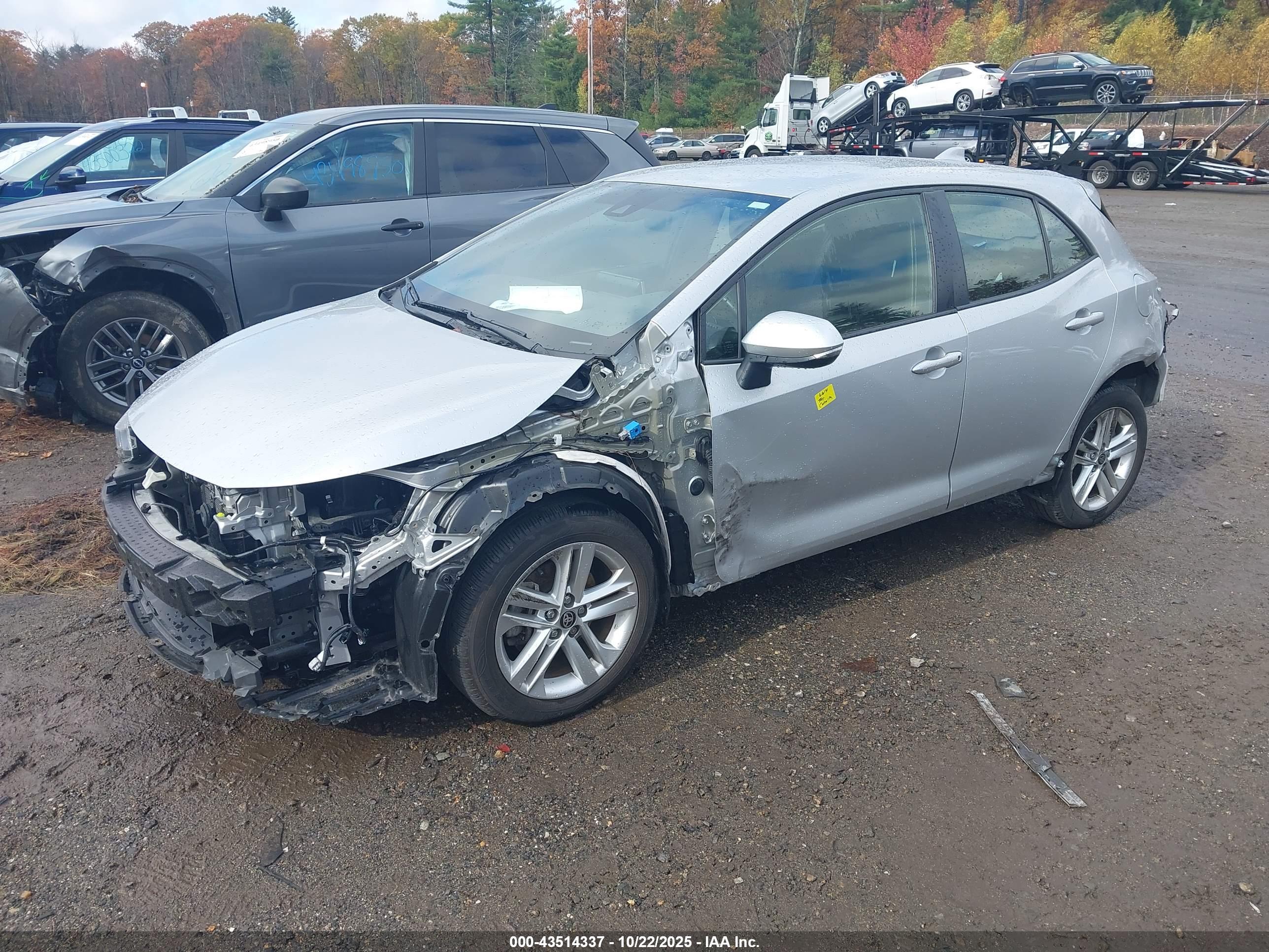 TOYOTA COROLLA image 2