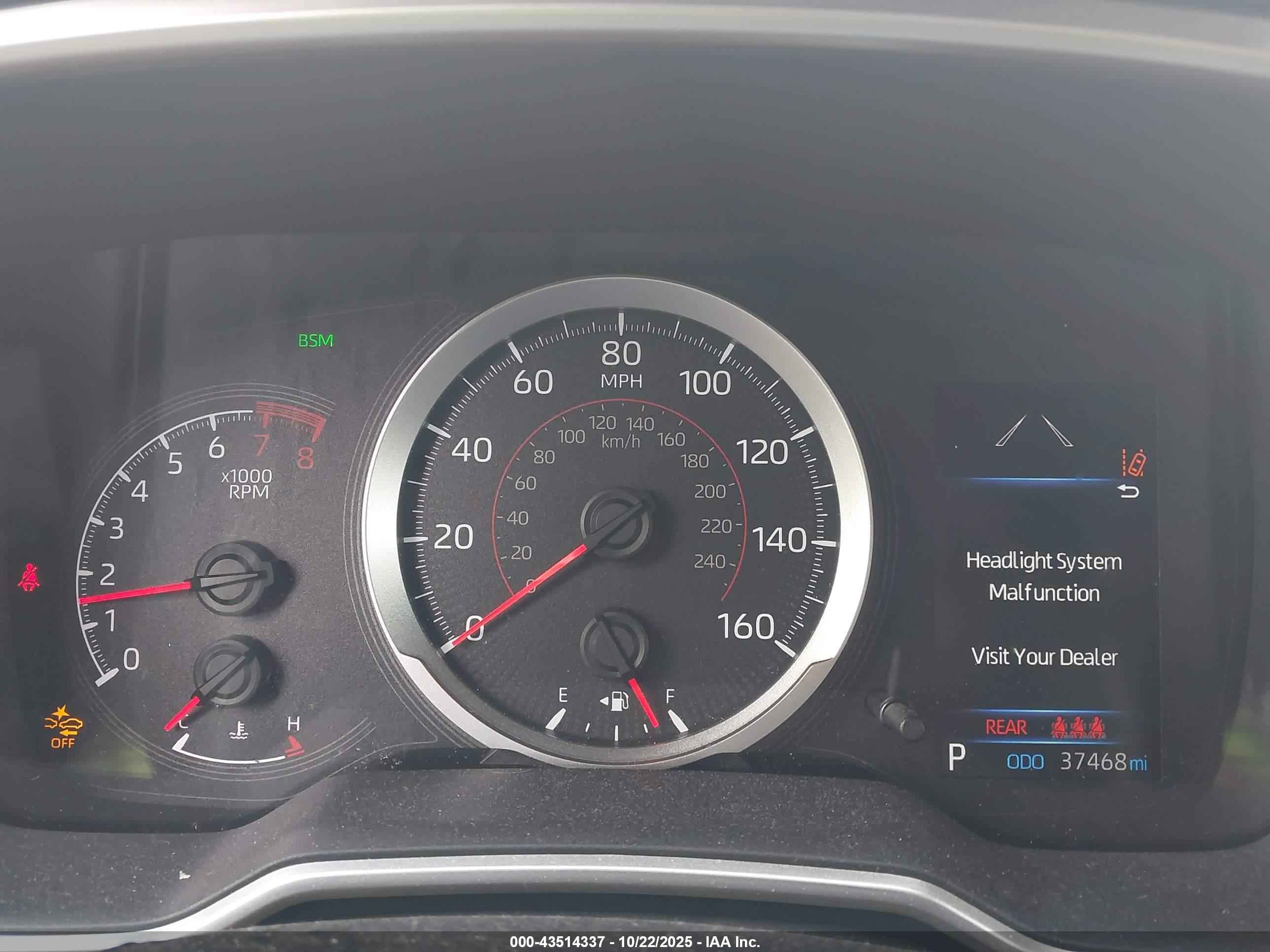 TOYOTA COROLLA image 7