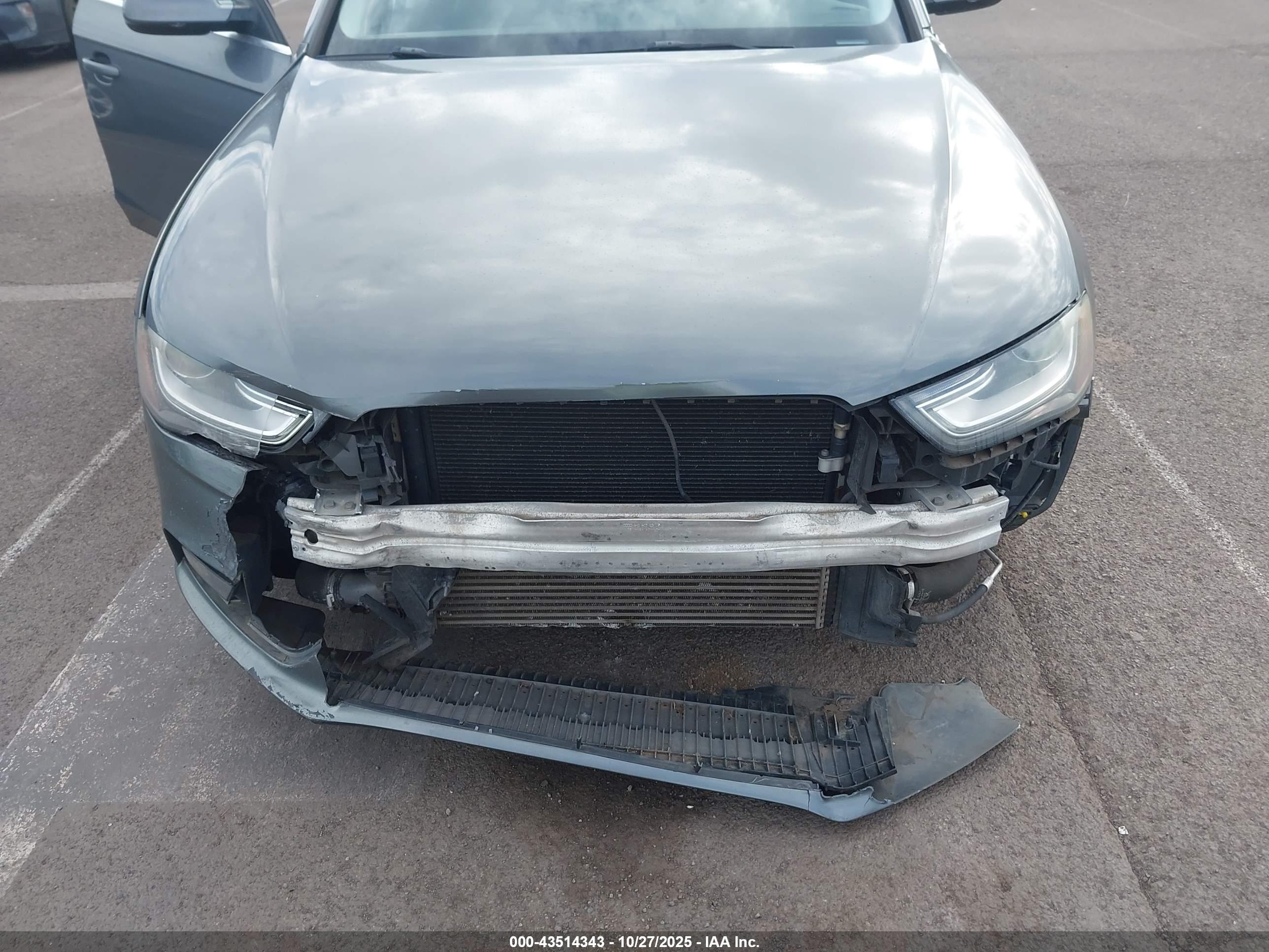 AUDI A4 image 6