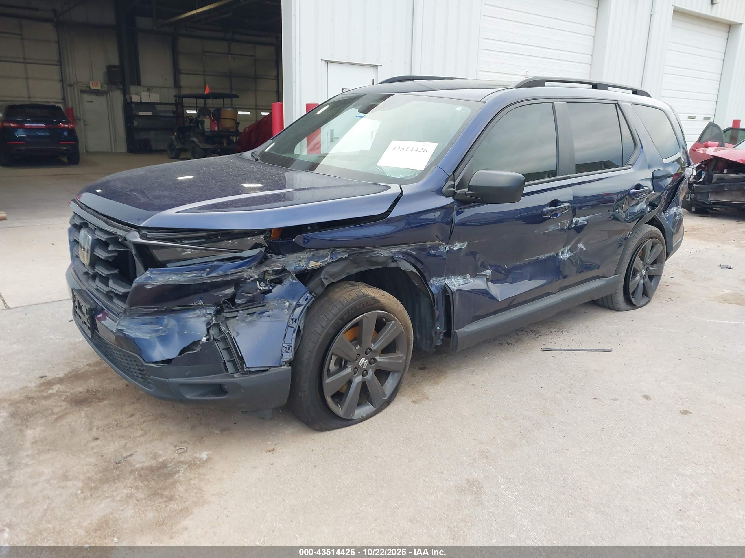 HONDA PILOT image 2