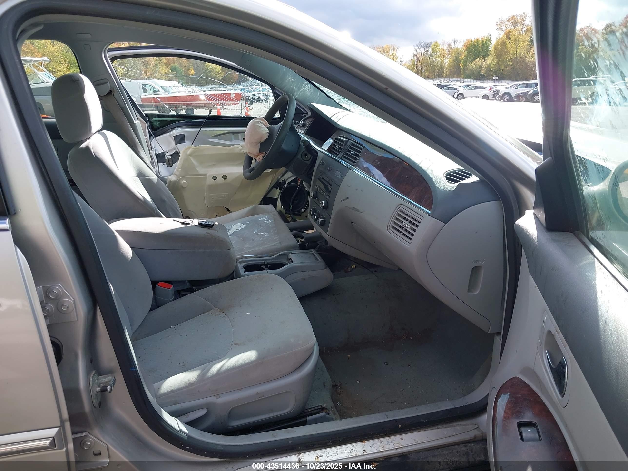 BUICK LACROSSE image 5