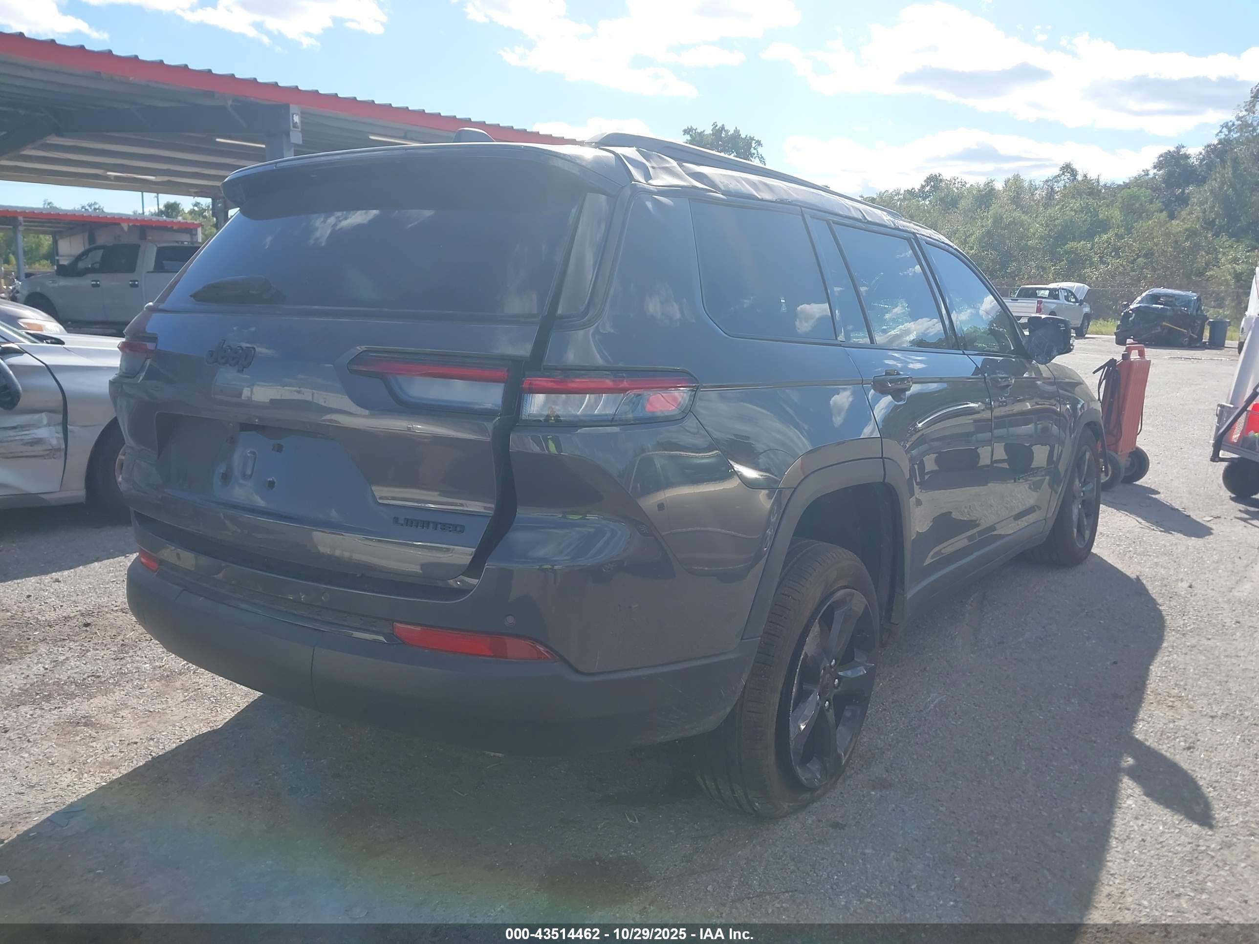 JEEP GRAND image 4