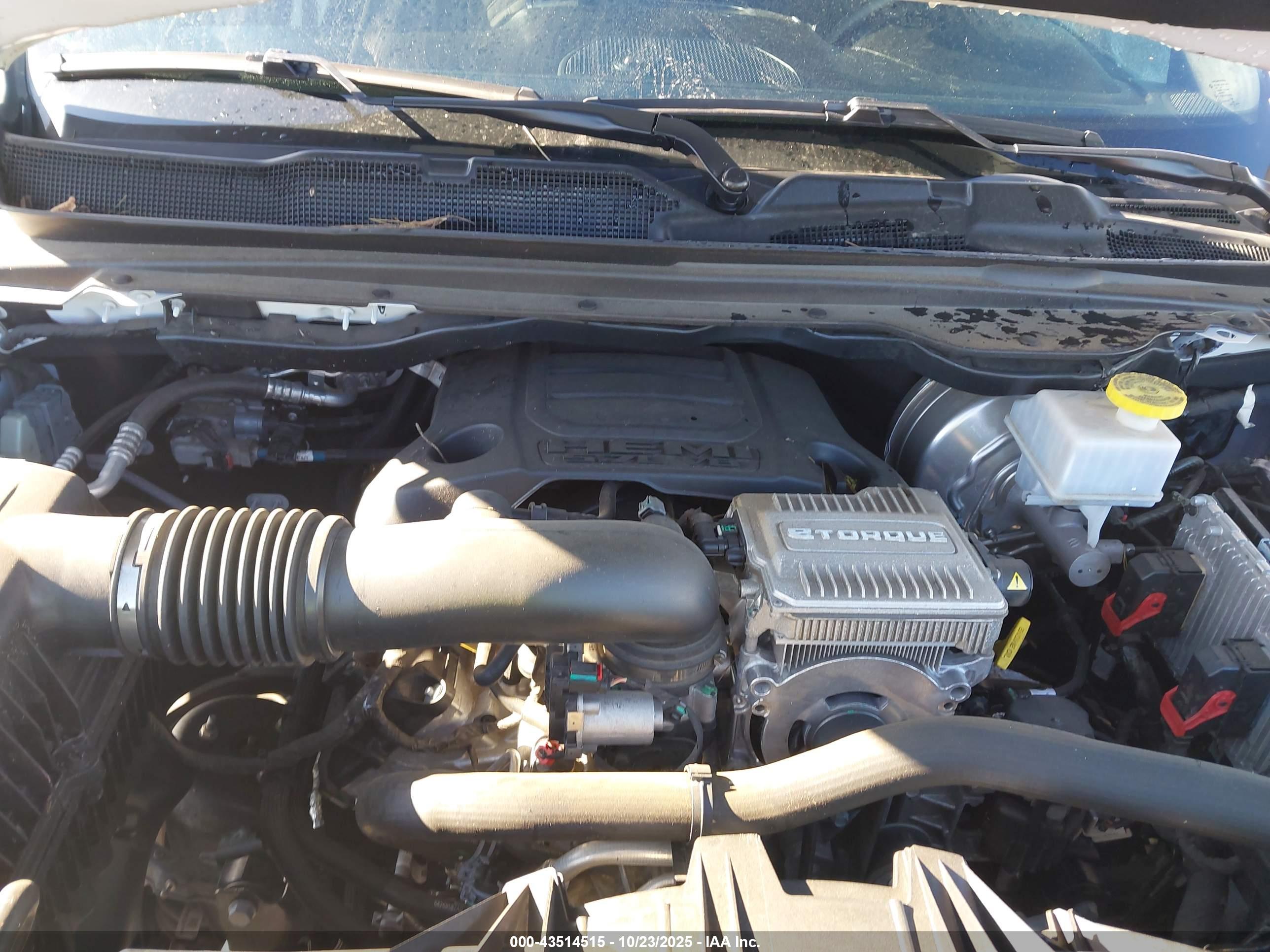 RAM 1500 image 10