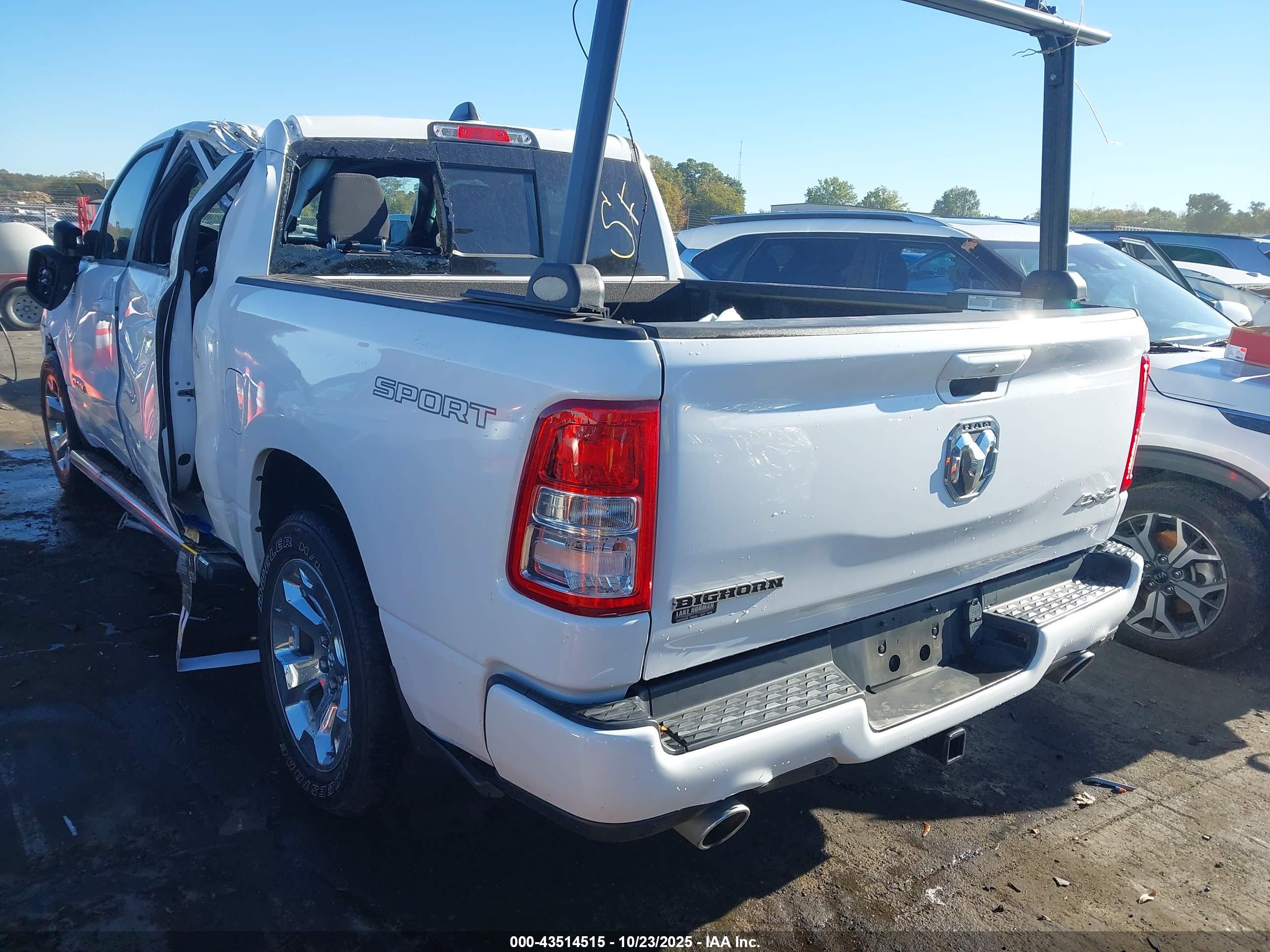 RAM 1500 image 3