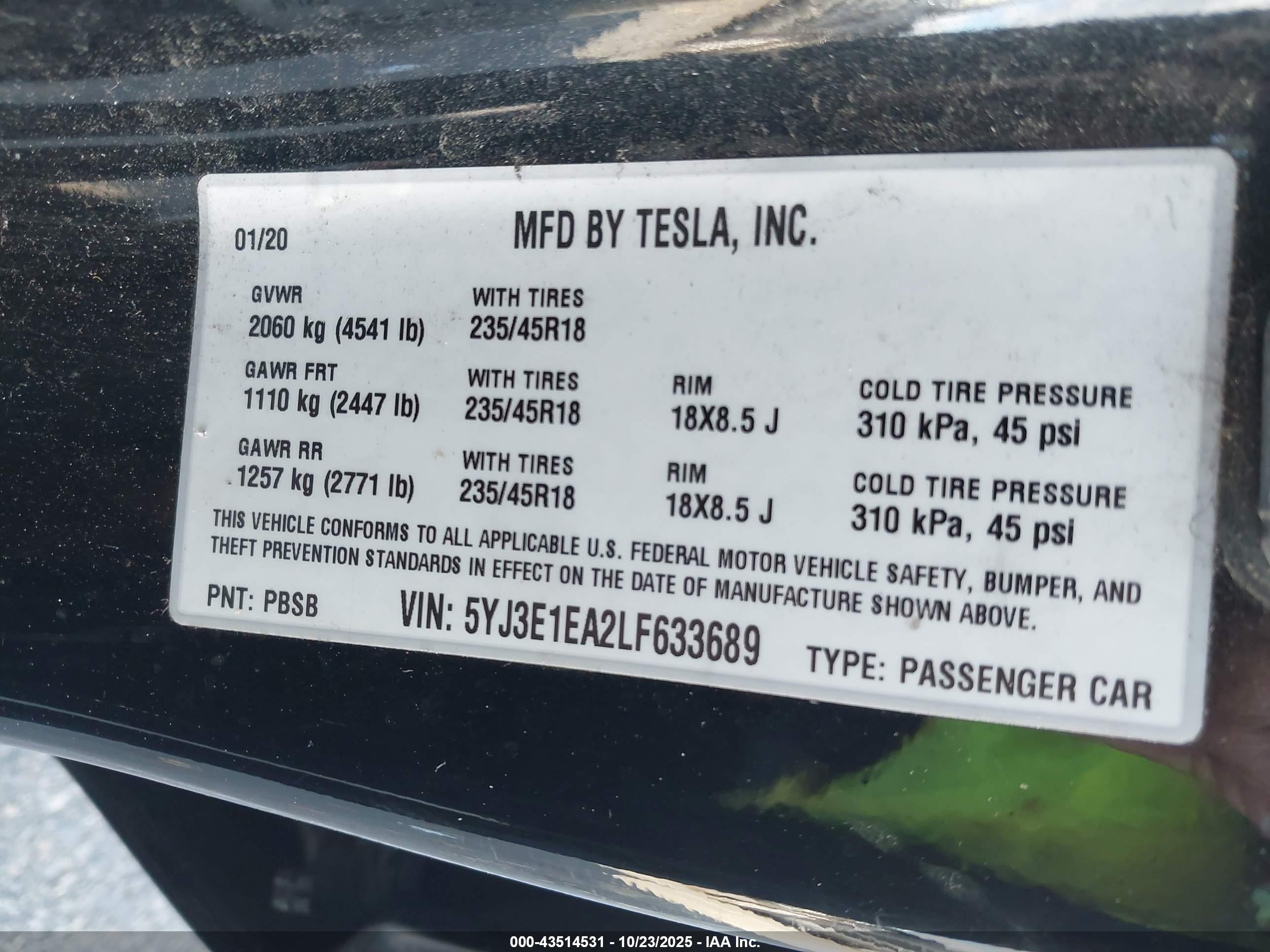 TESLA MODEL image 9