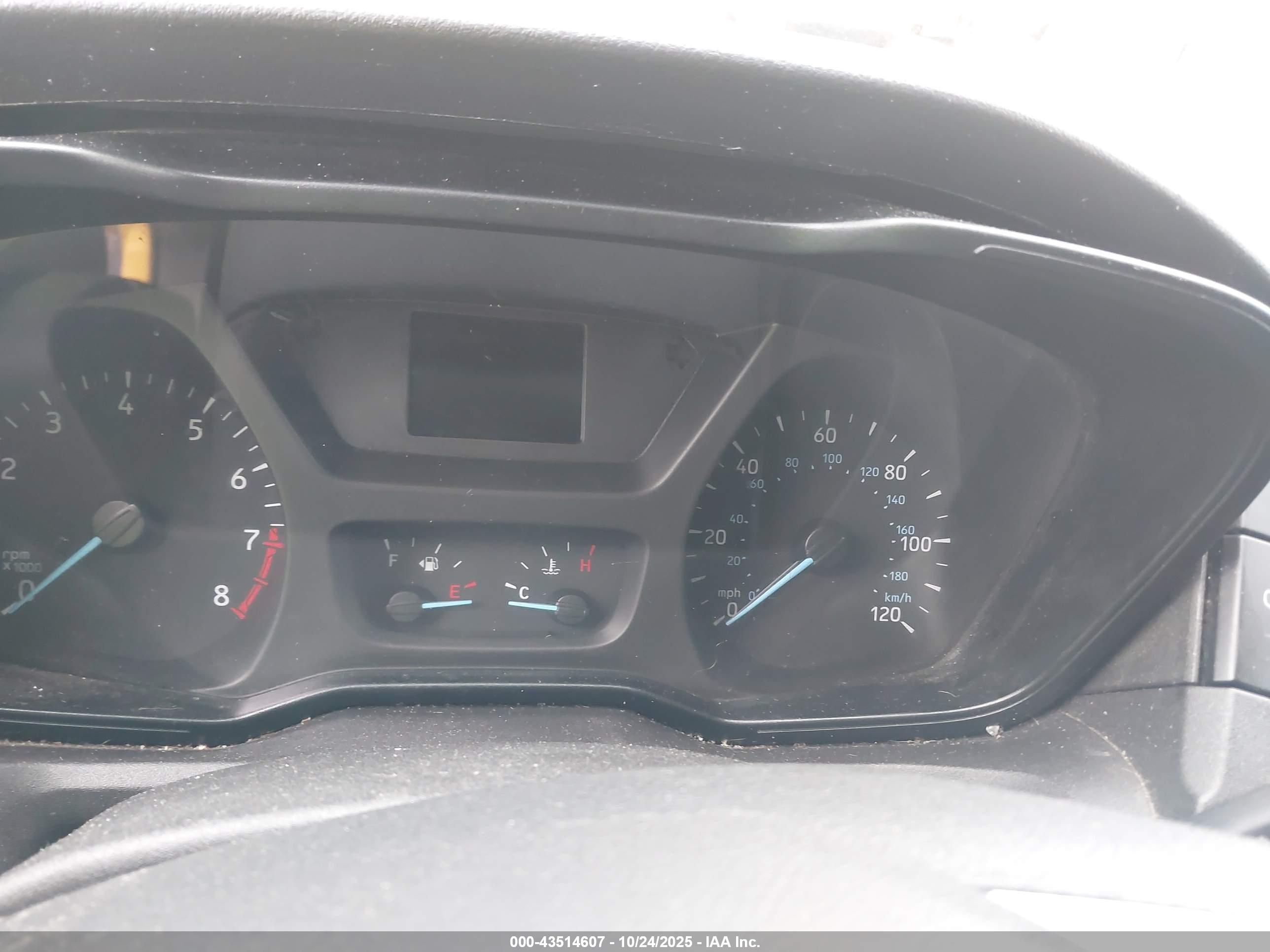 FORD TRANSIT-250 image 7