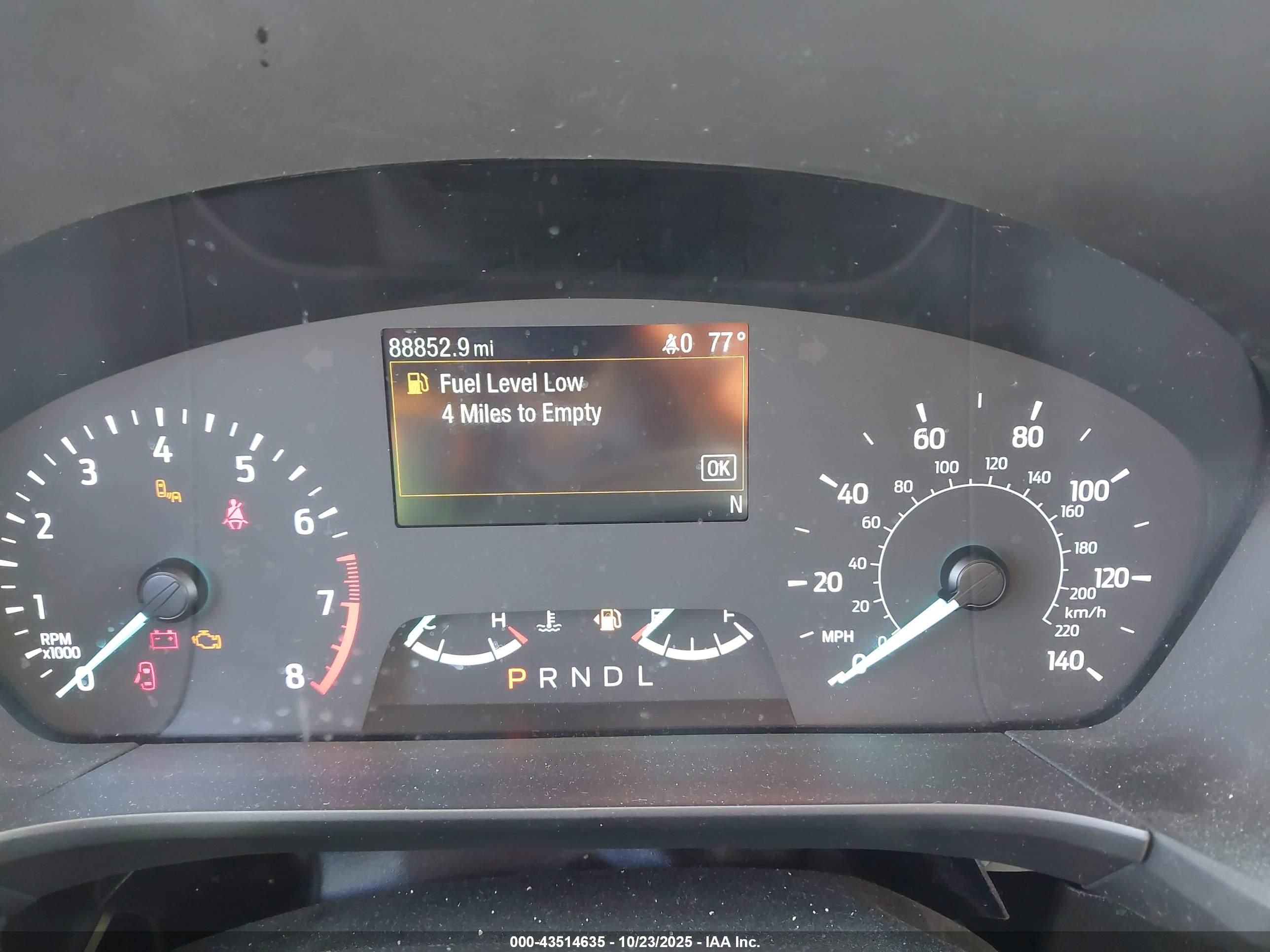 FORD ESCAPE image 7