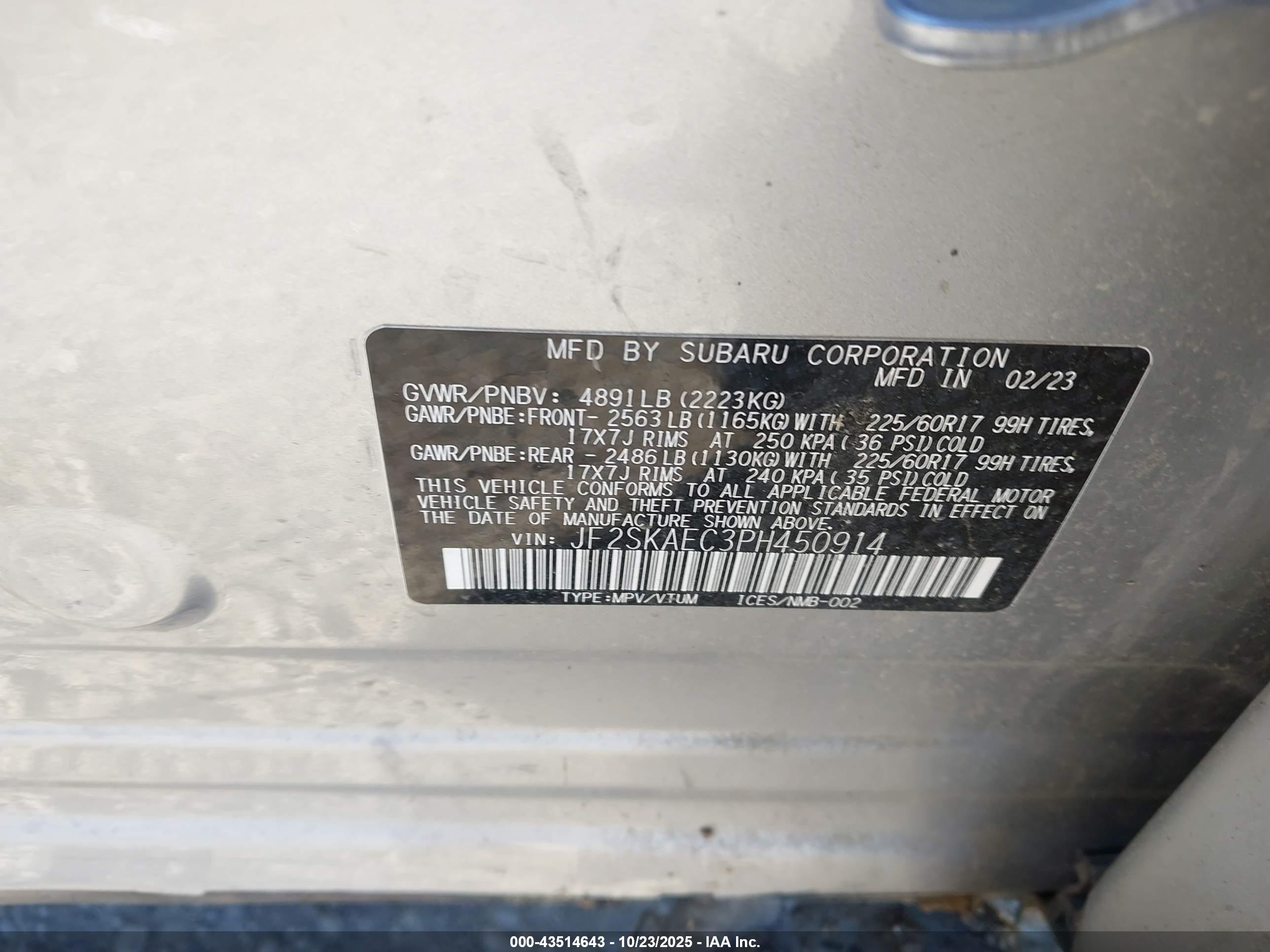 SUBARU FORESTER image 9