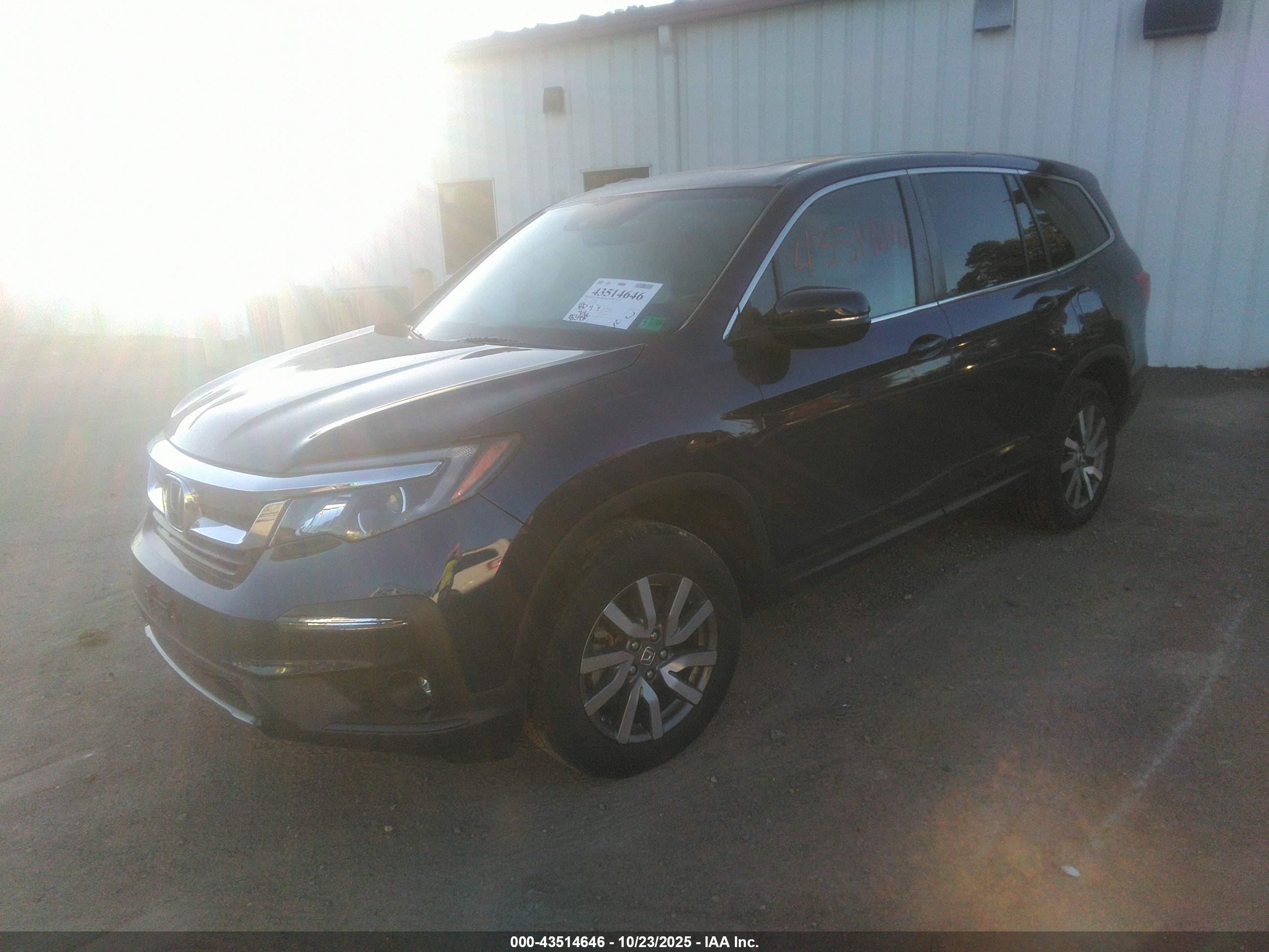 HONDA PILOT image 2