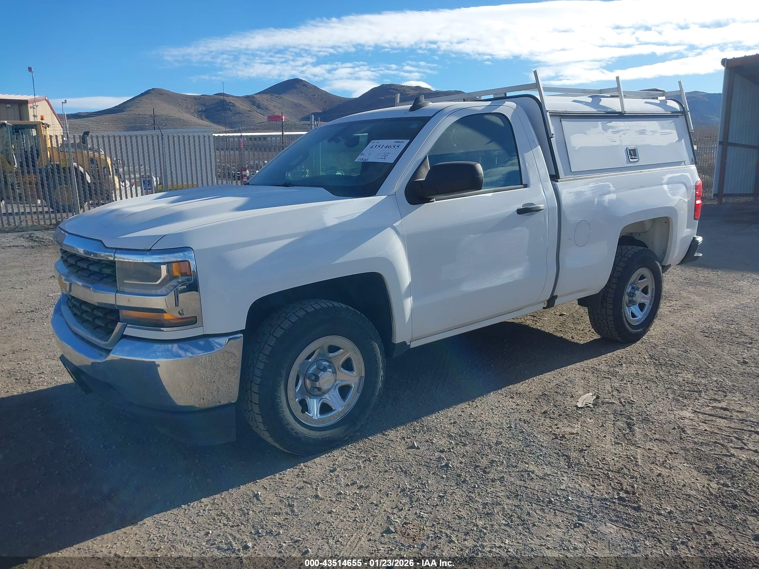 CHEVROLET SILVERADO image 2