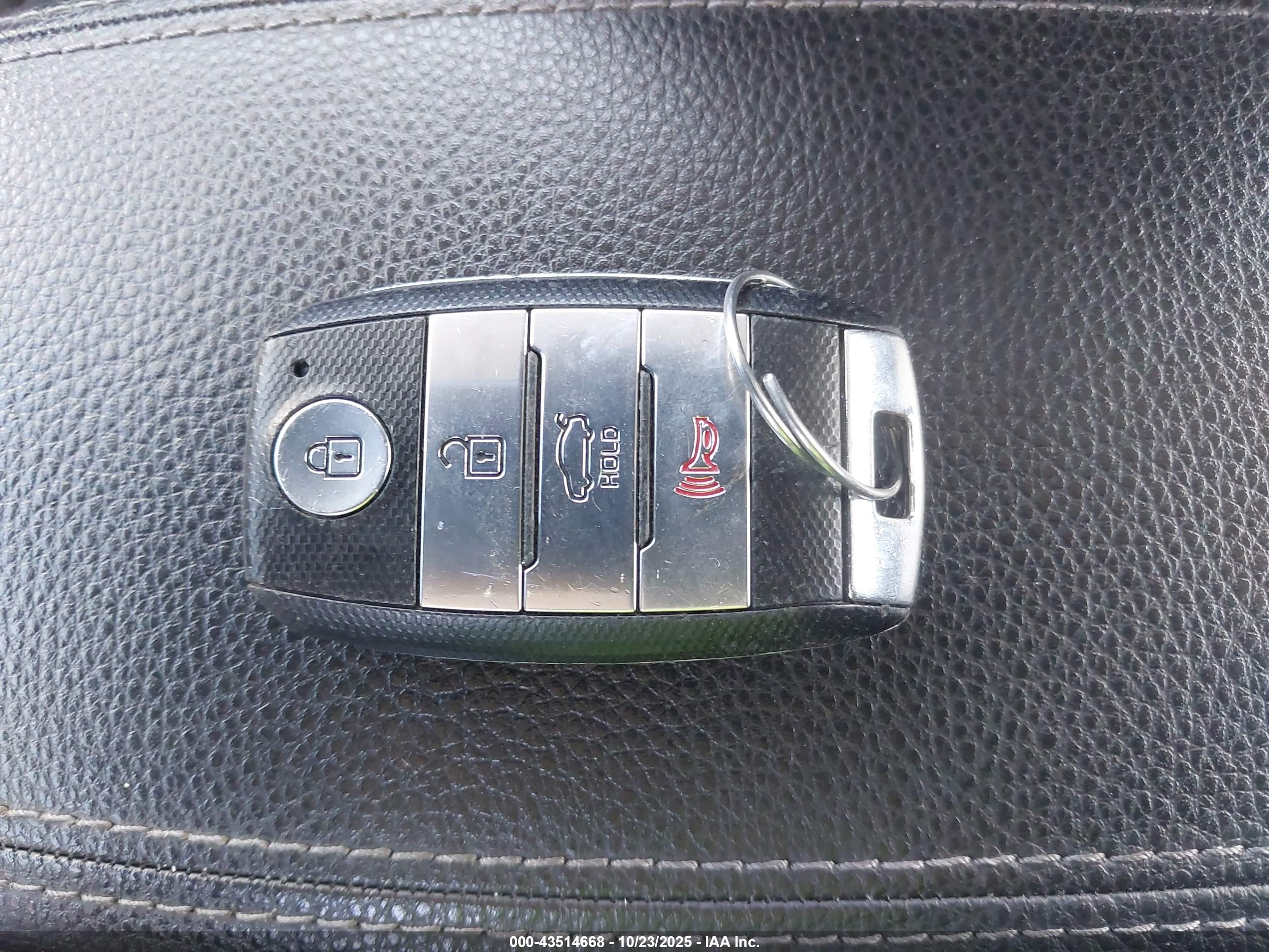 KIA RIO image 11