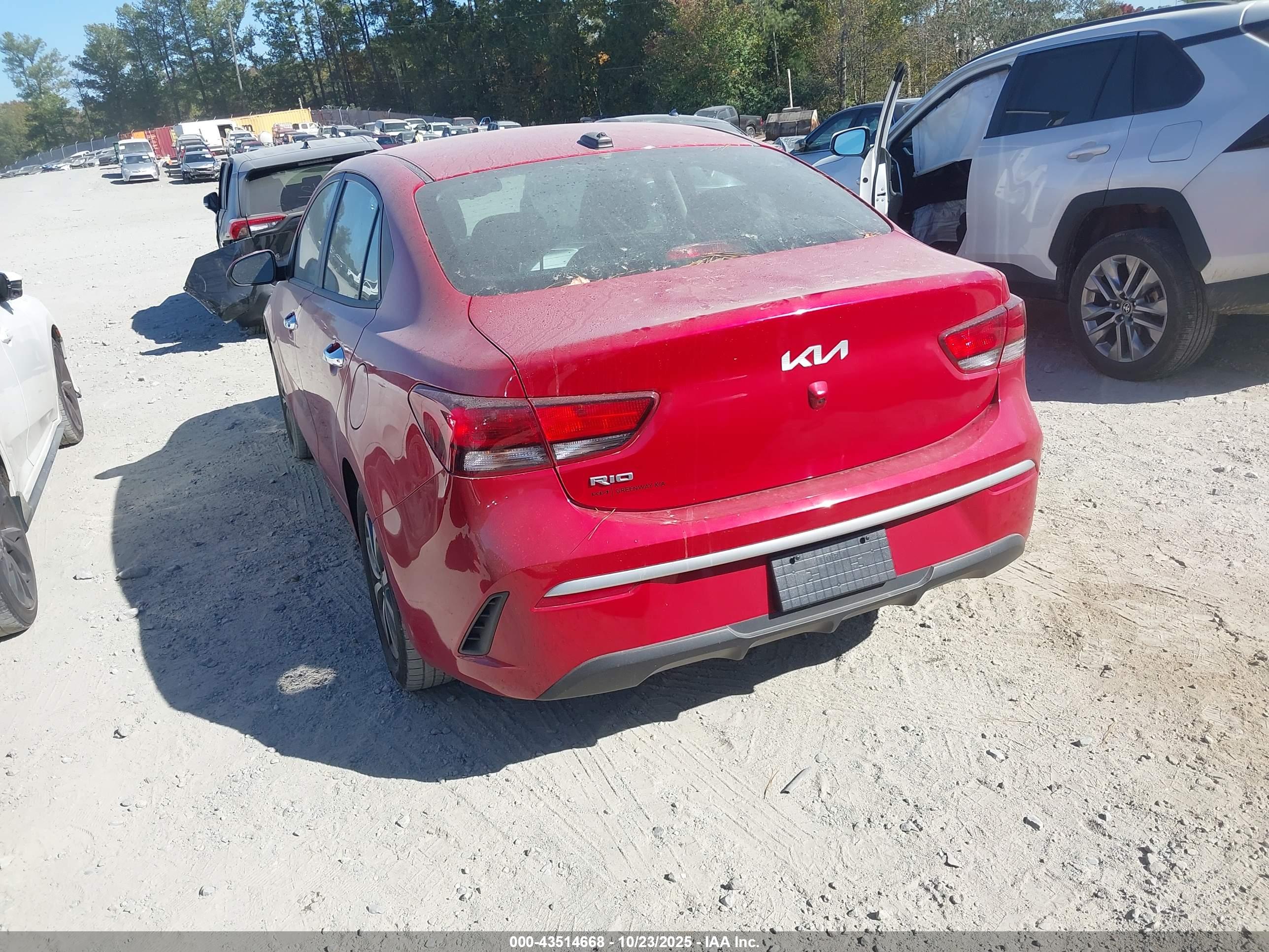 KIA RIO image 3