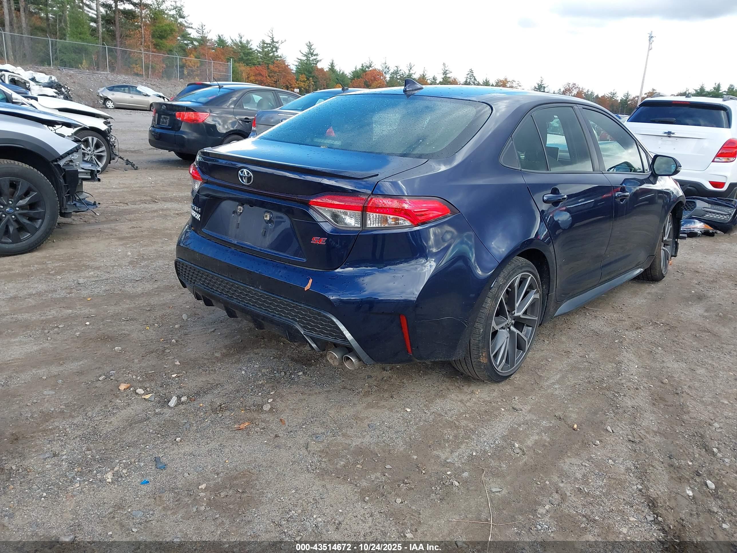 TOYOTA COROLLA image 4