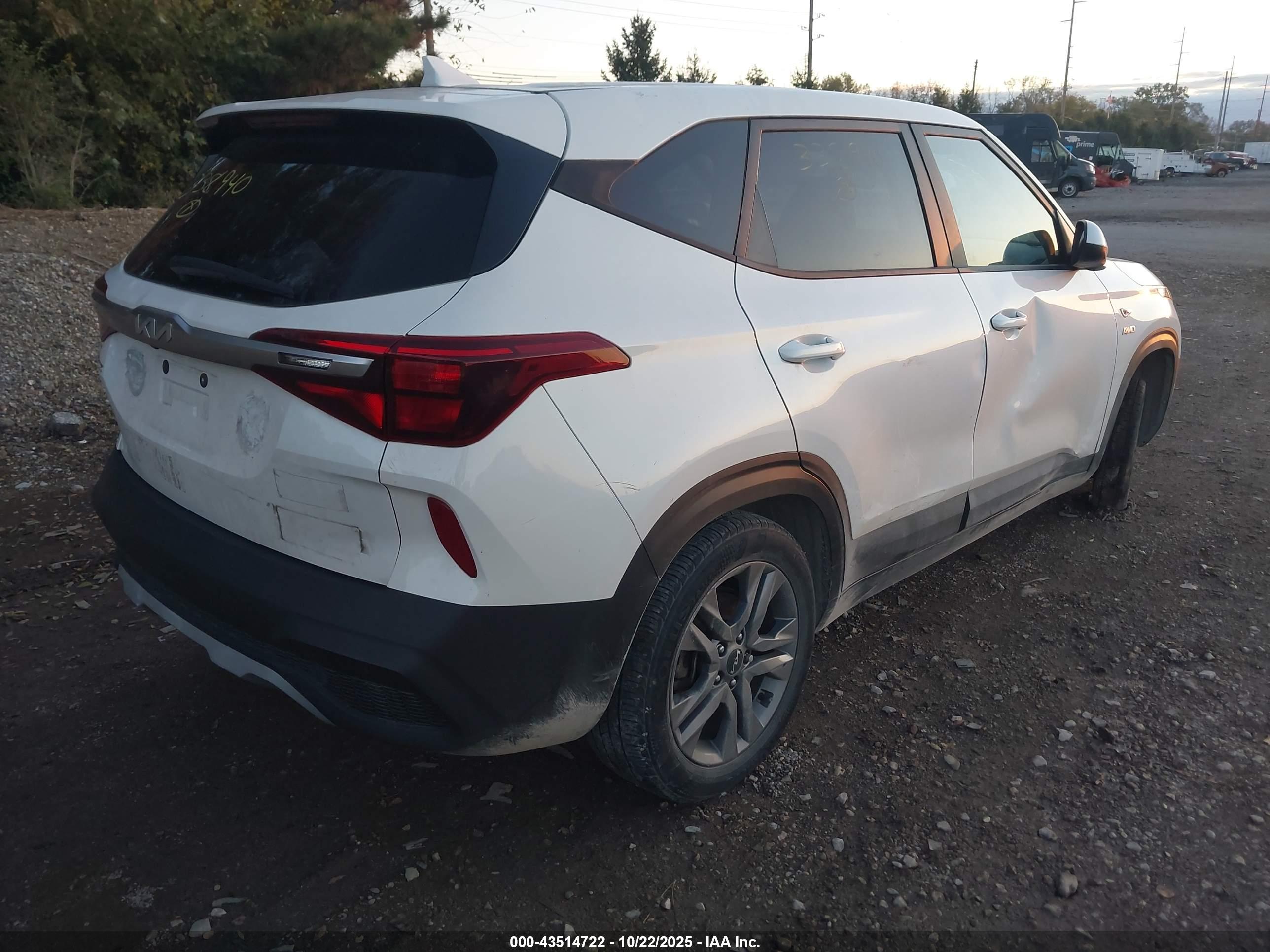 KIA SELTOS image 4