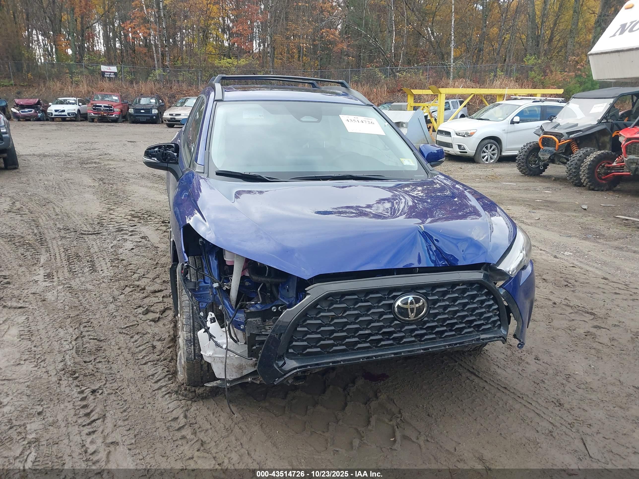 TOYOTA COROLLA image 6