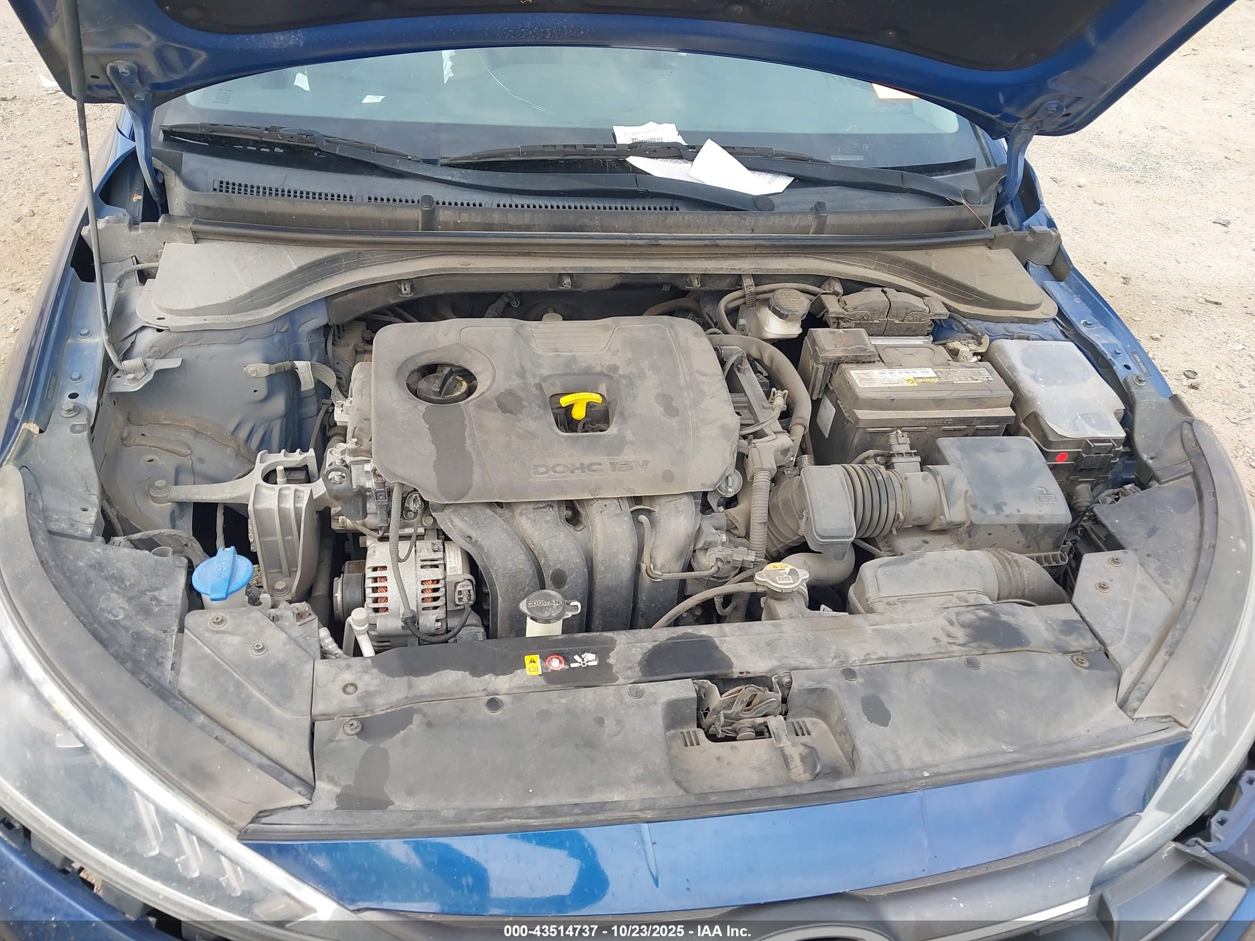 HYUNDAI ELANTRA image 10