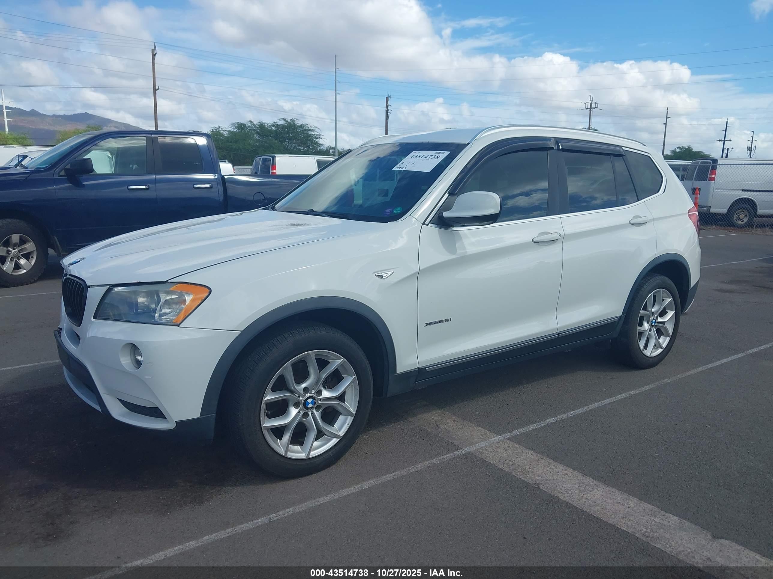 BMW X3 image 2