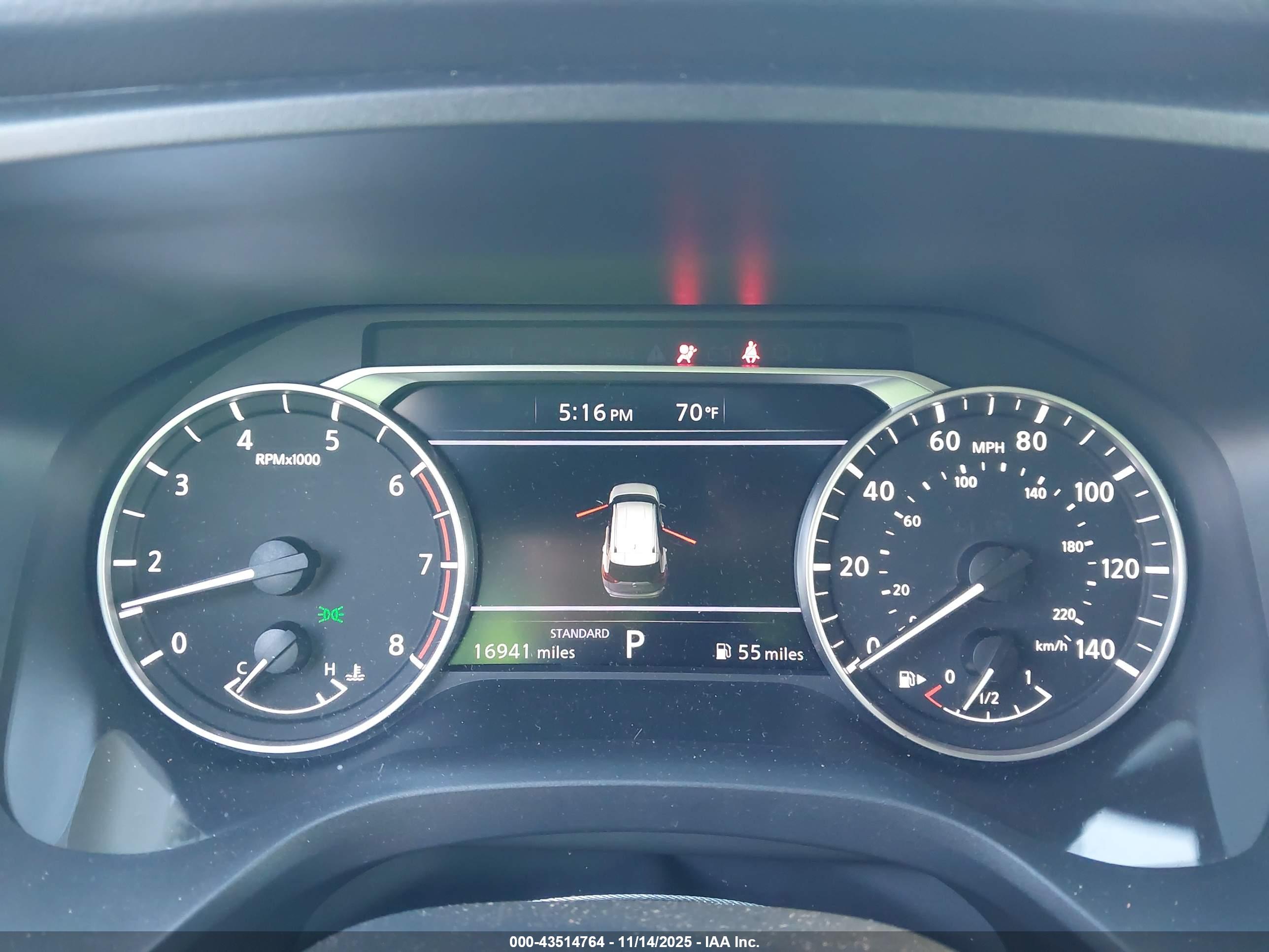NISSAN ROGUE image 7
