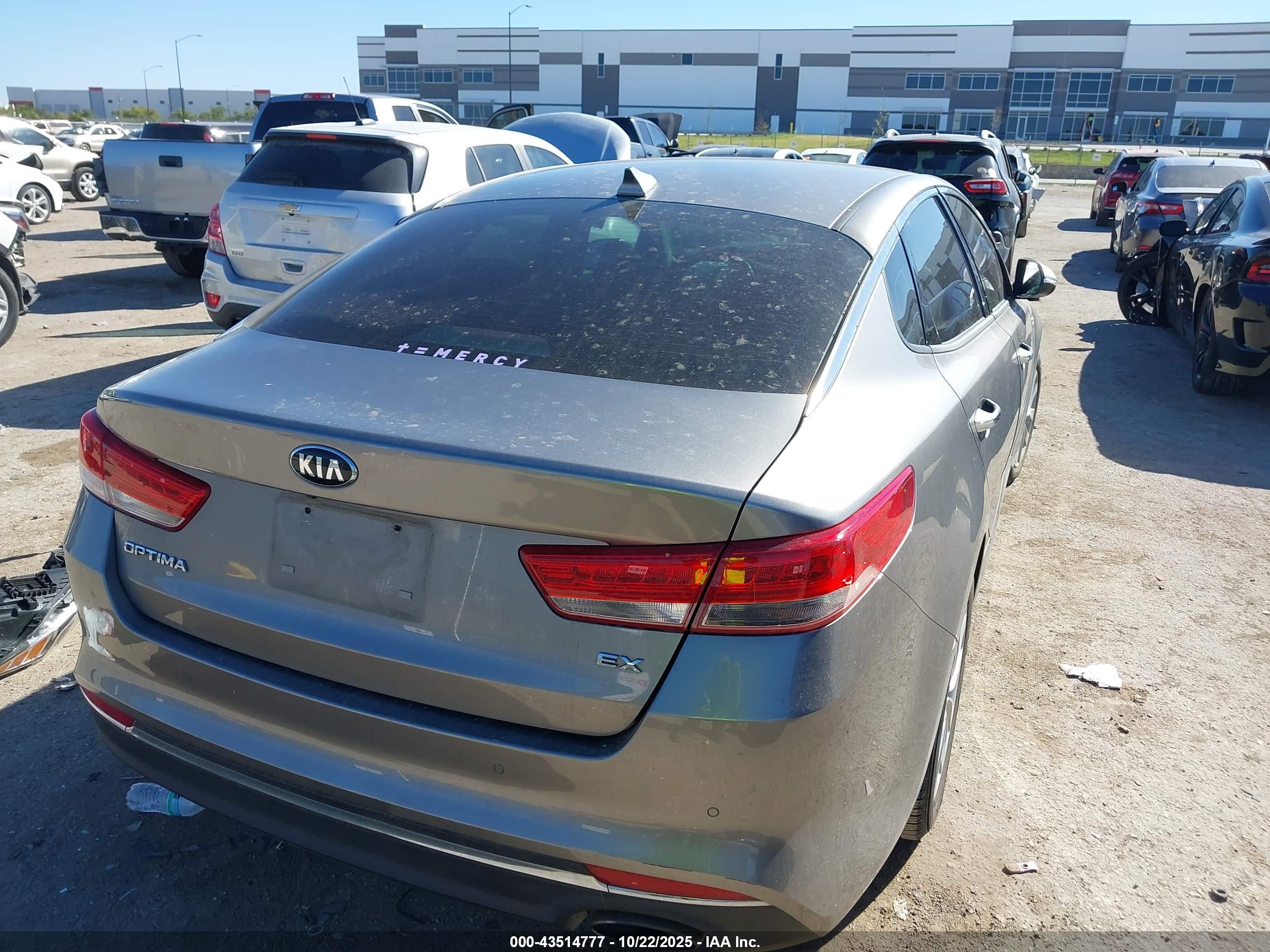 KIA OPTIMA image 4