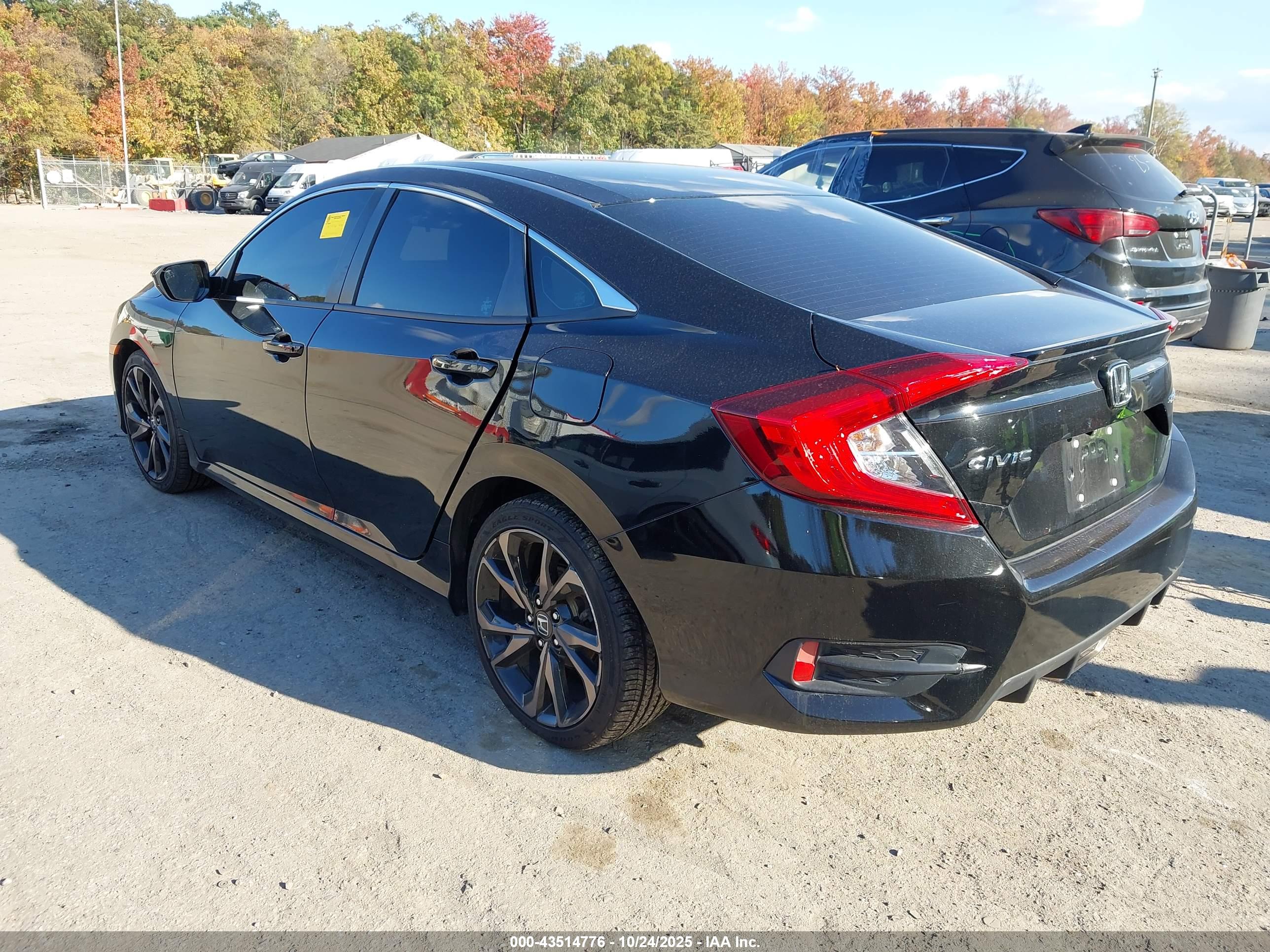 HONDA CIVIC image 3
