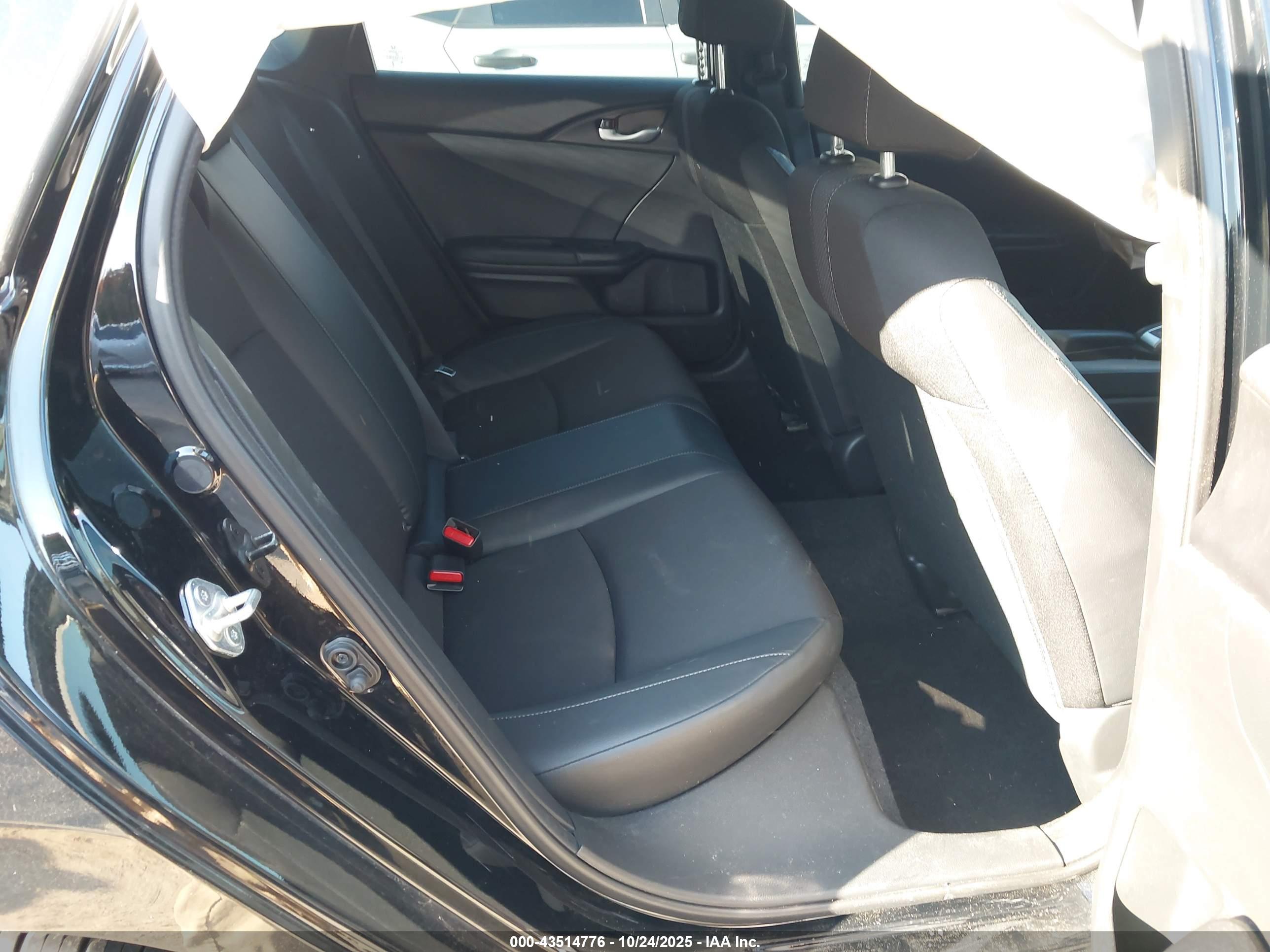 HONDA CIVIC image 8