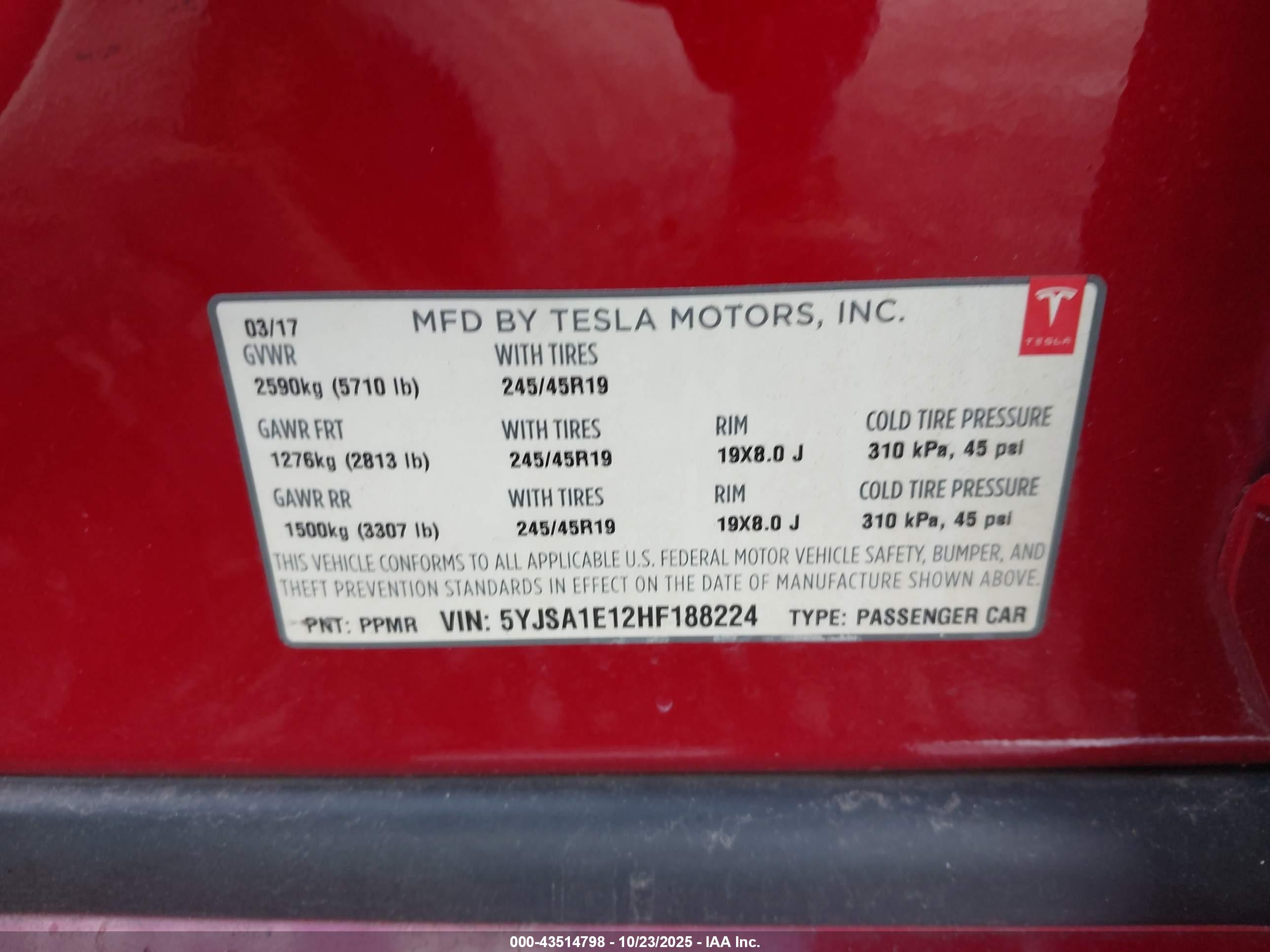 TESLA MODEL image 9