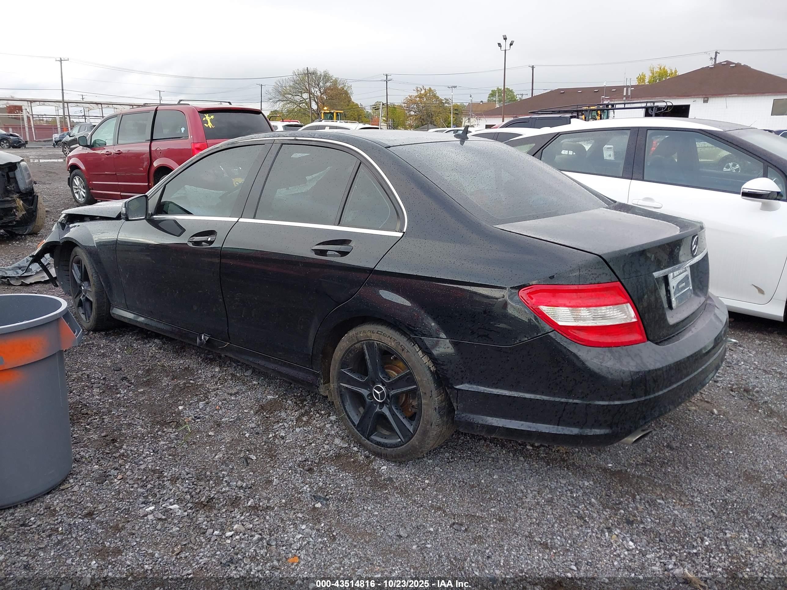 MERCEDES-BENZ C image 3