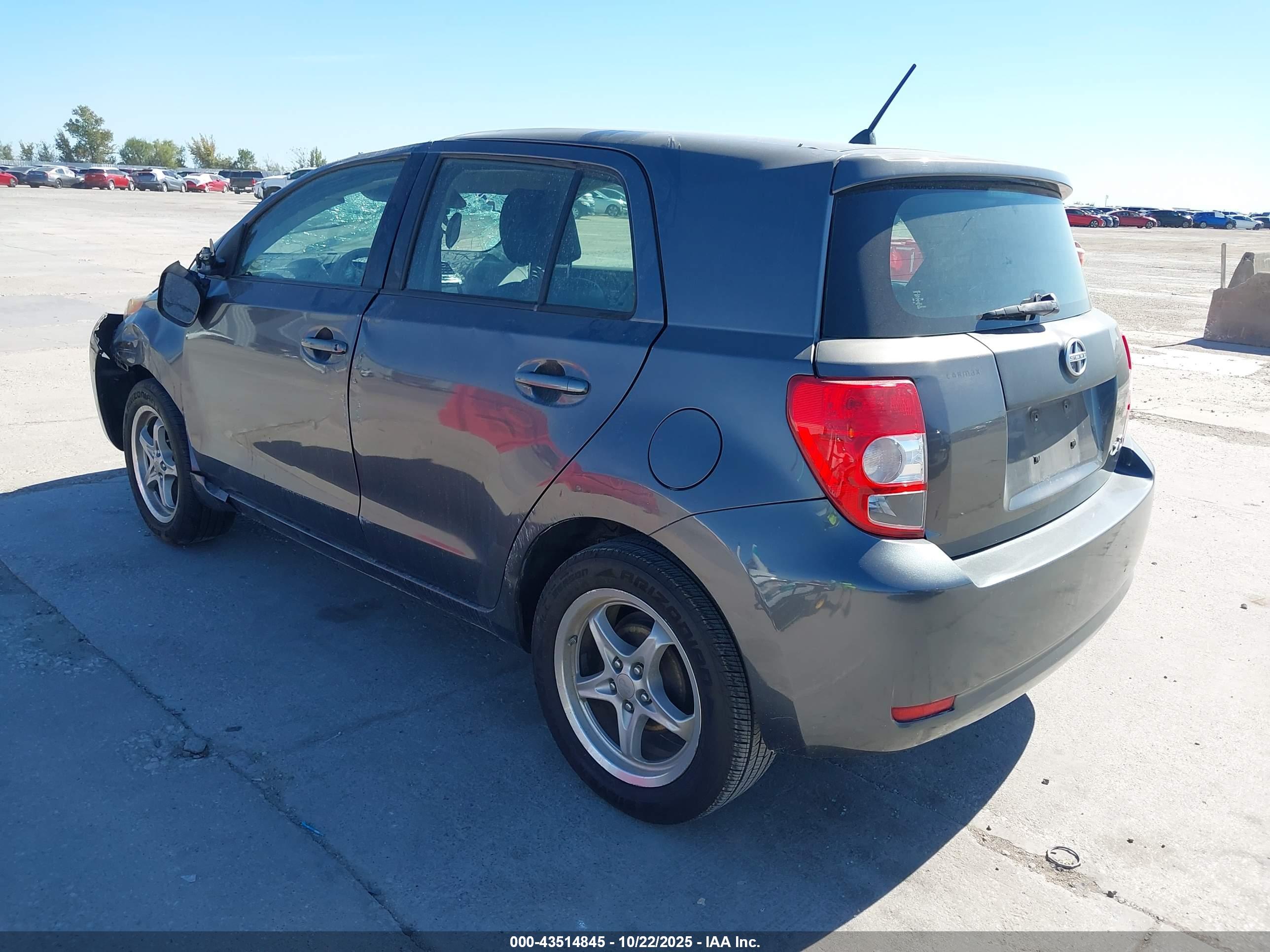 SCION XD image 3