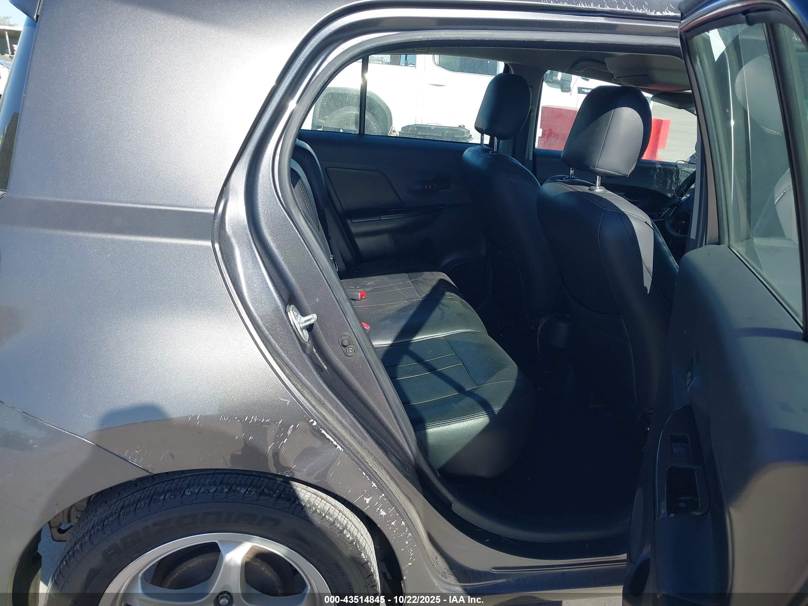 SCION XD image 8