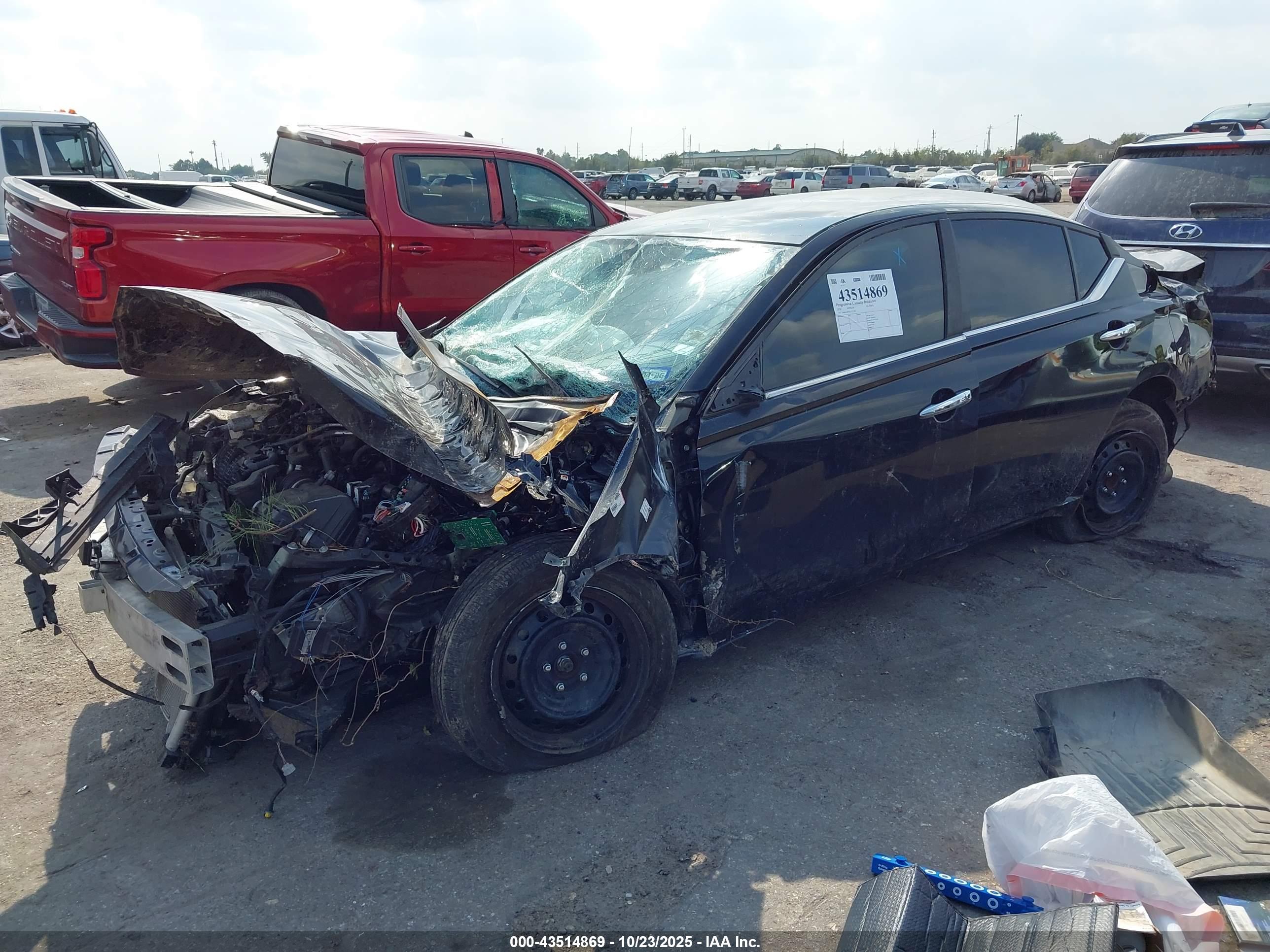 NISSAN ALTIMA image 2