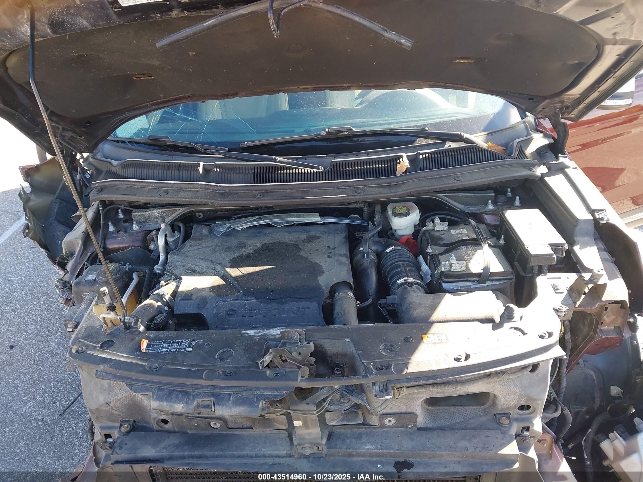 FORD EXPLORER image 10
