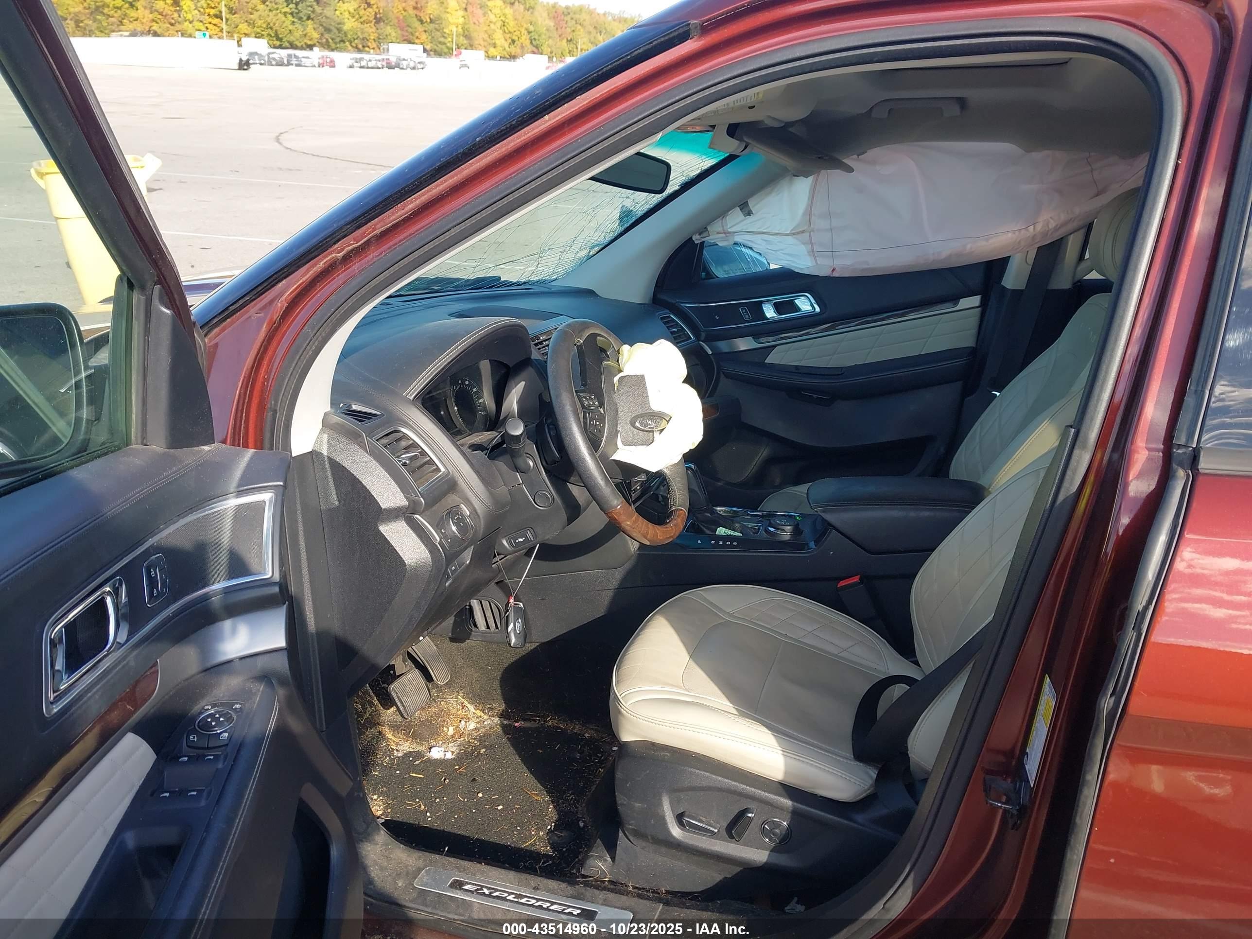 FORD EXPLORER image 5