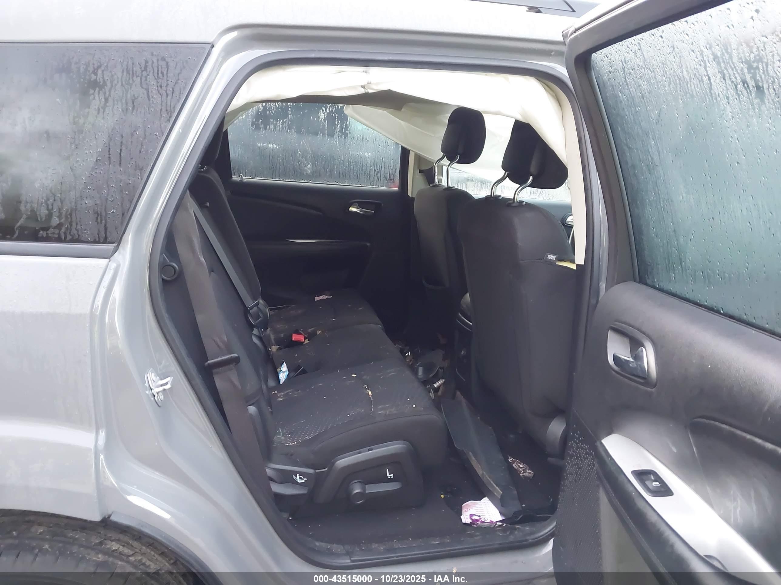 DODGE JOURNEY image 8